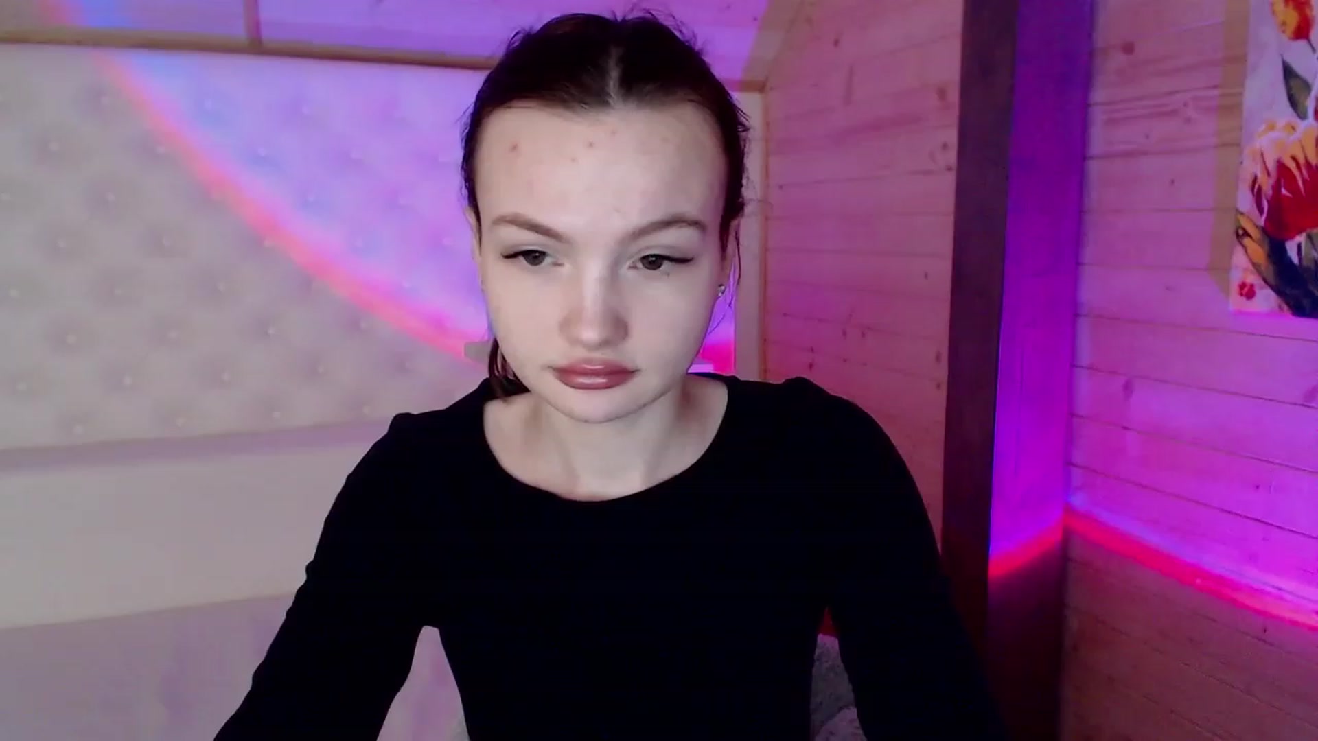 Gallery image thumbnail from sashacom's myfreecams stream on, 03/09/2023, 13:32 image 2 of 20