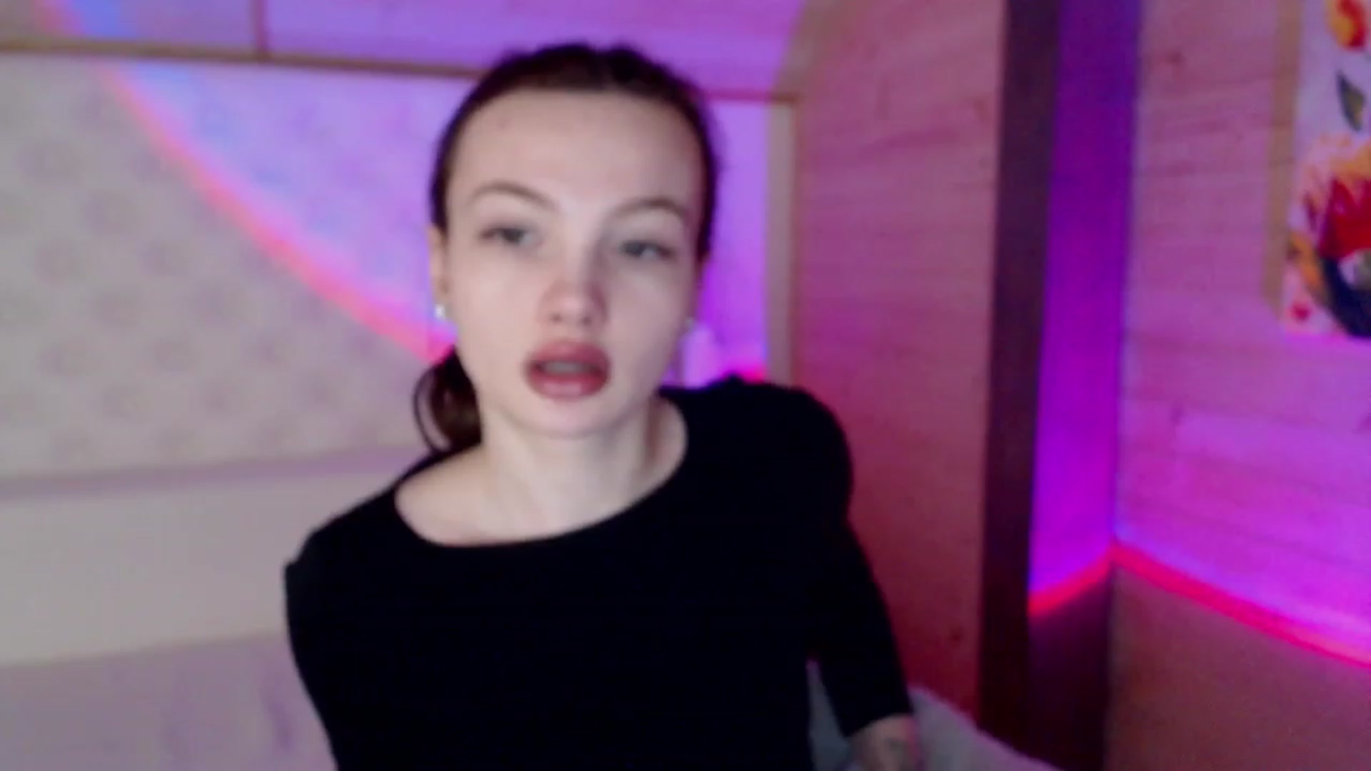 Gallery image thumbnail from sashacom's myfreecams stream on, 03/09/2023, 13:32 image 15 of 20