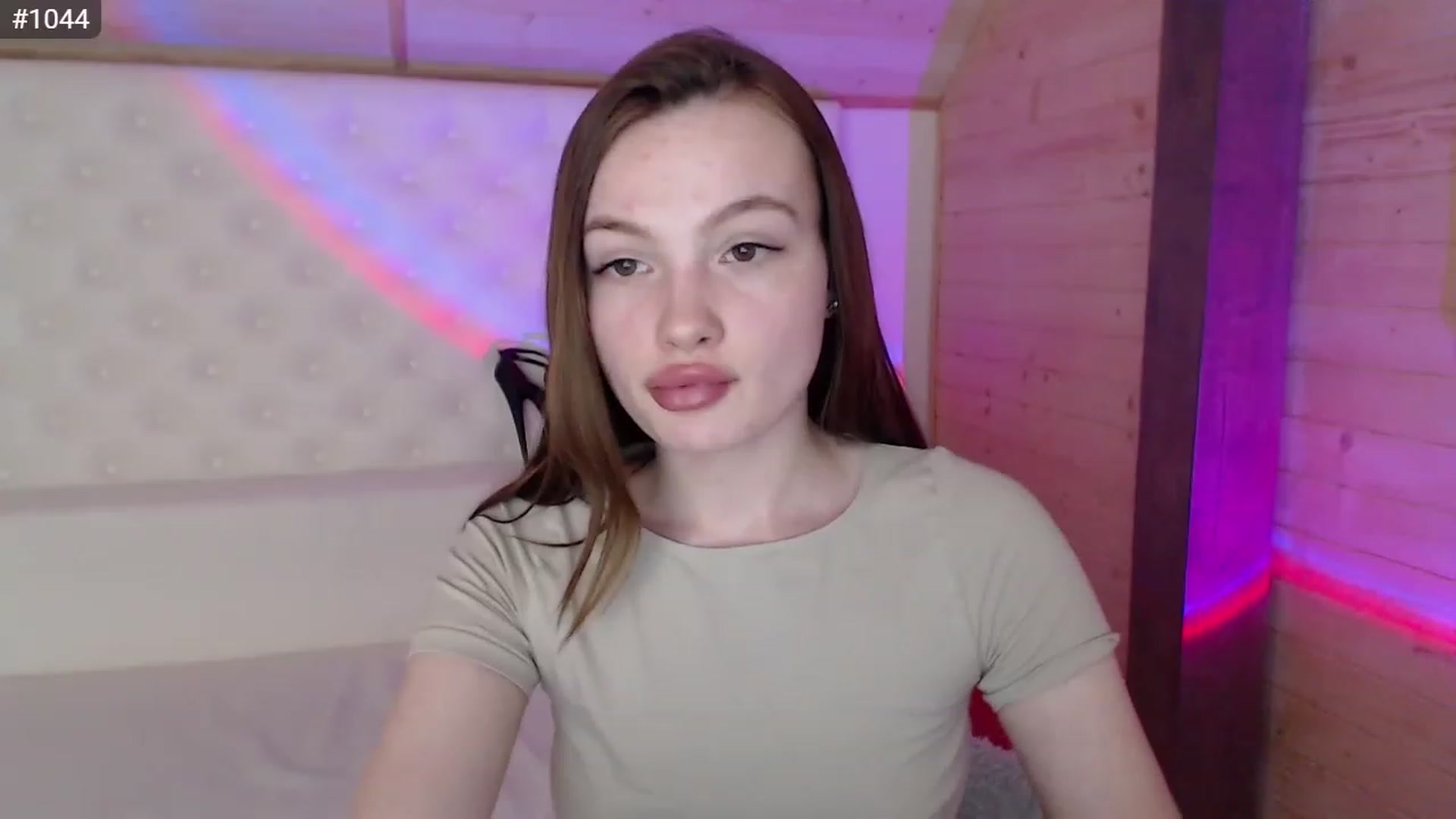 Gallery image thumbnail from sashacom's myfreecams stream on, 03/10/2023, 19:48 image 4 of 20