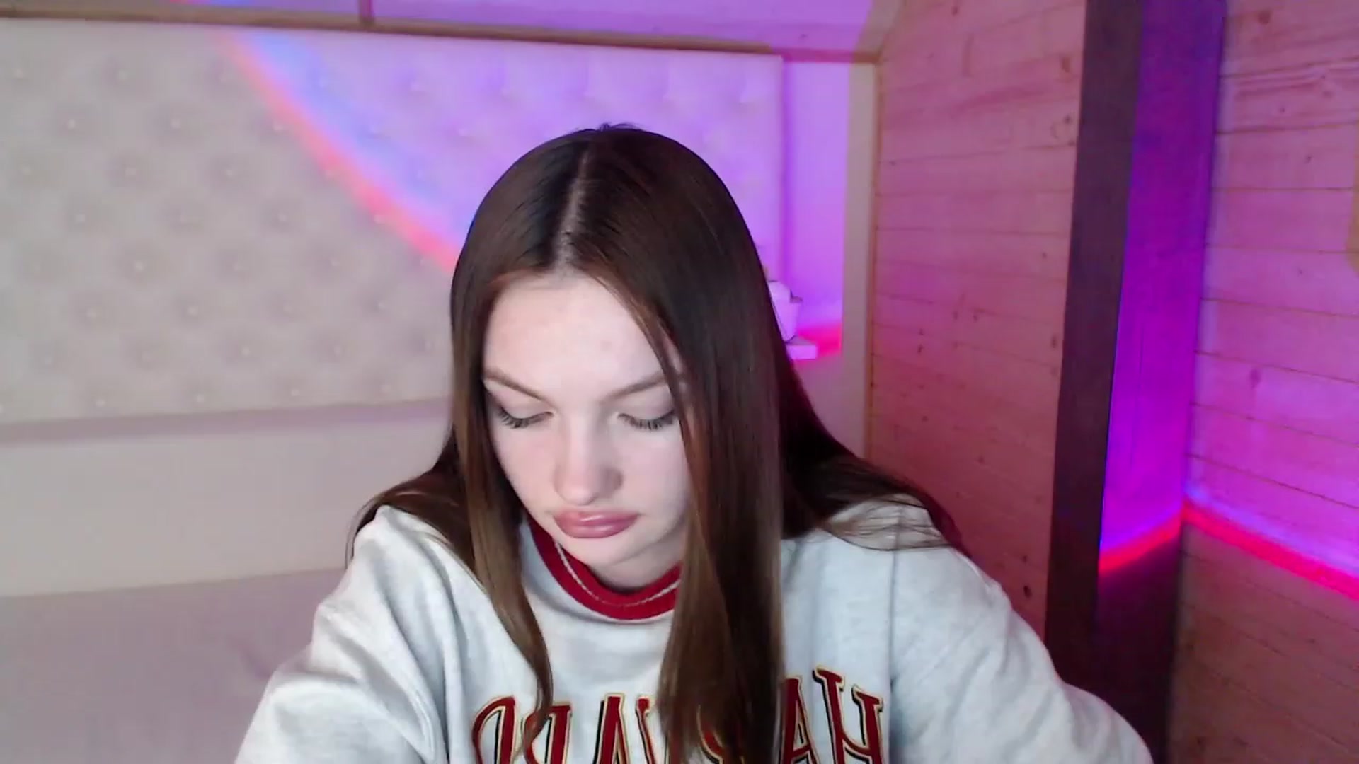 Gallery image thumbnail from sashacom's myfreecams stream on, 03/11/2023, 21:13 image 4 of 20