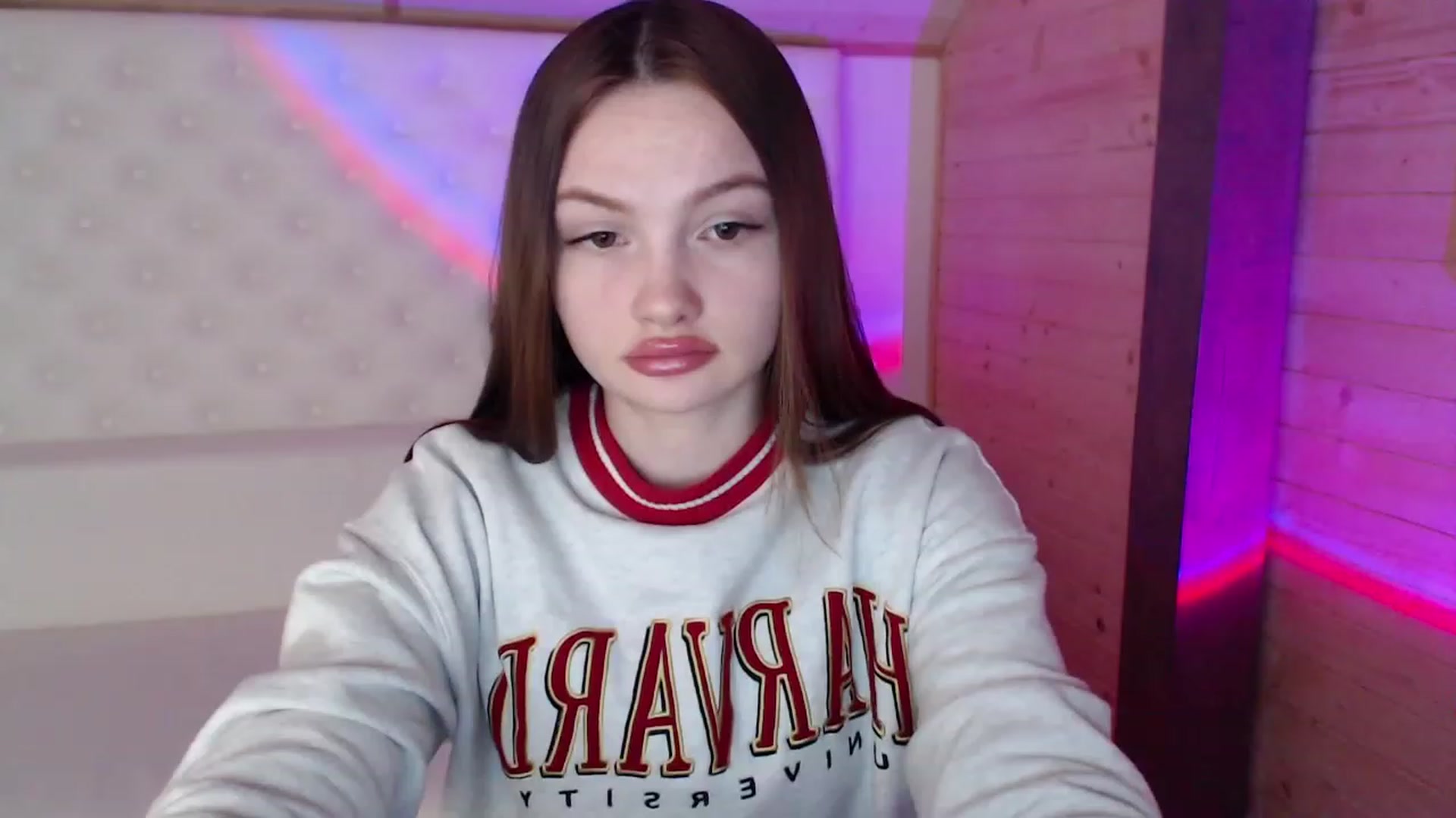 Gallery image thumbnail from sashacom's myfreecams stream on, 03/11/2023, 21:13 image 2 of 20