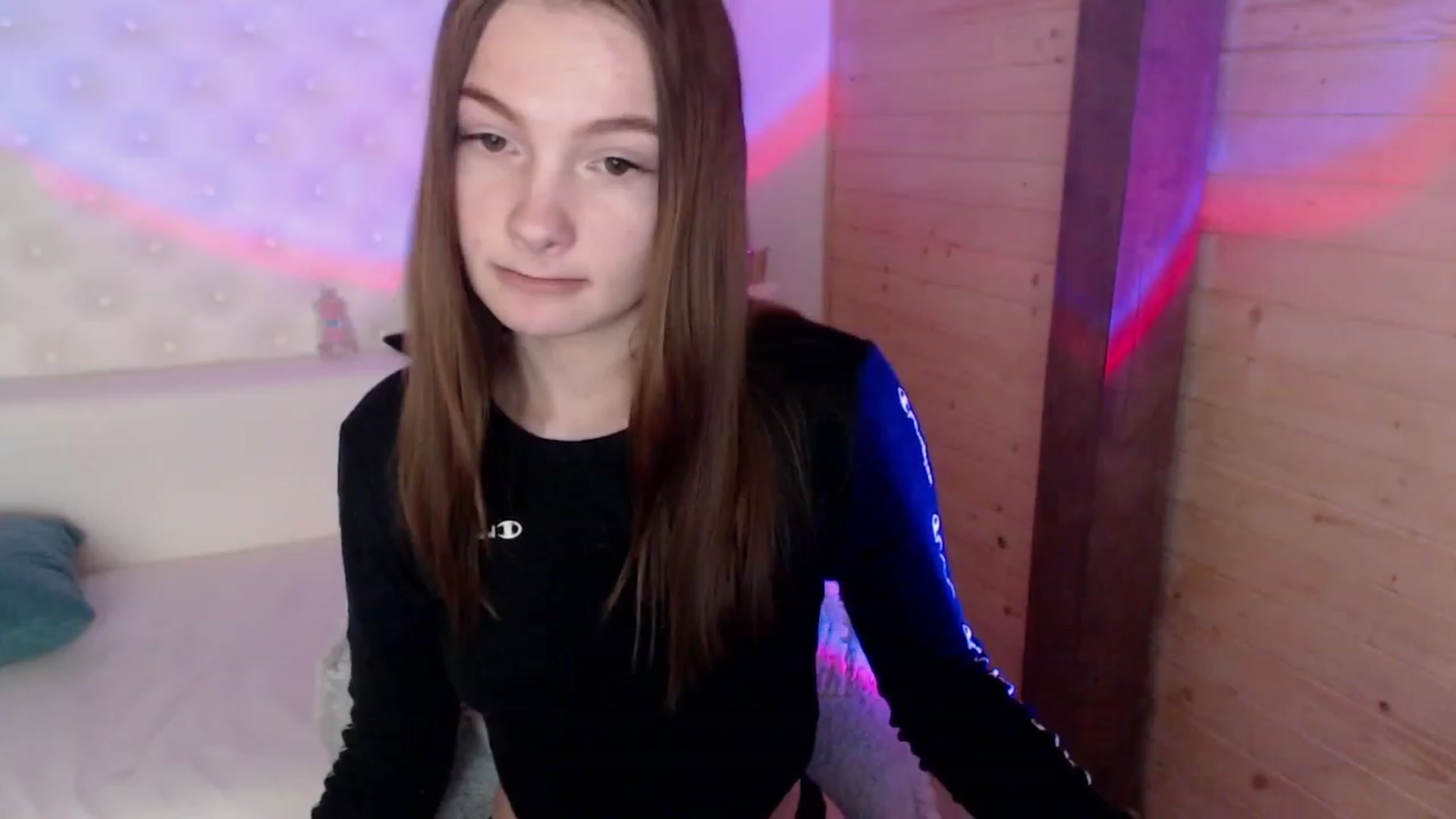 Gallery image thumbnail from sashacom's myfreecams stream on, 05/07/2023, 19:27 image 11 of 20