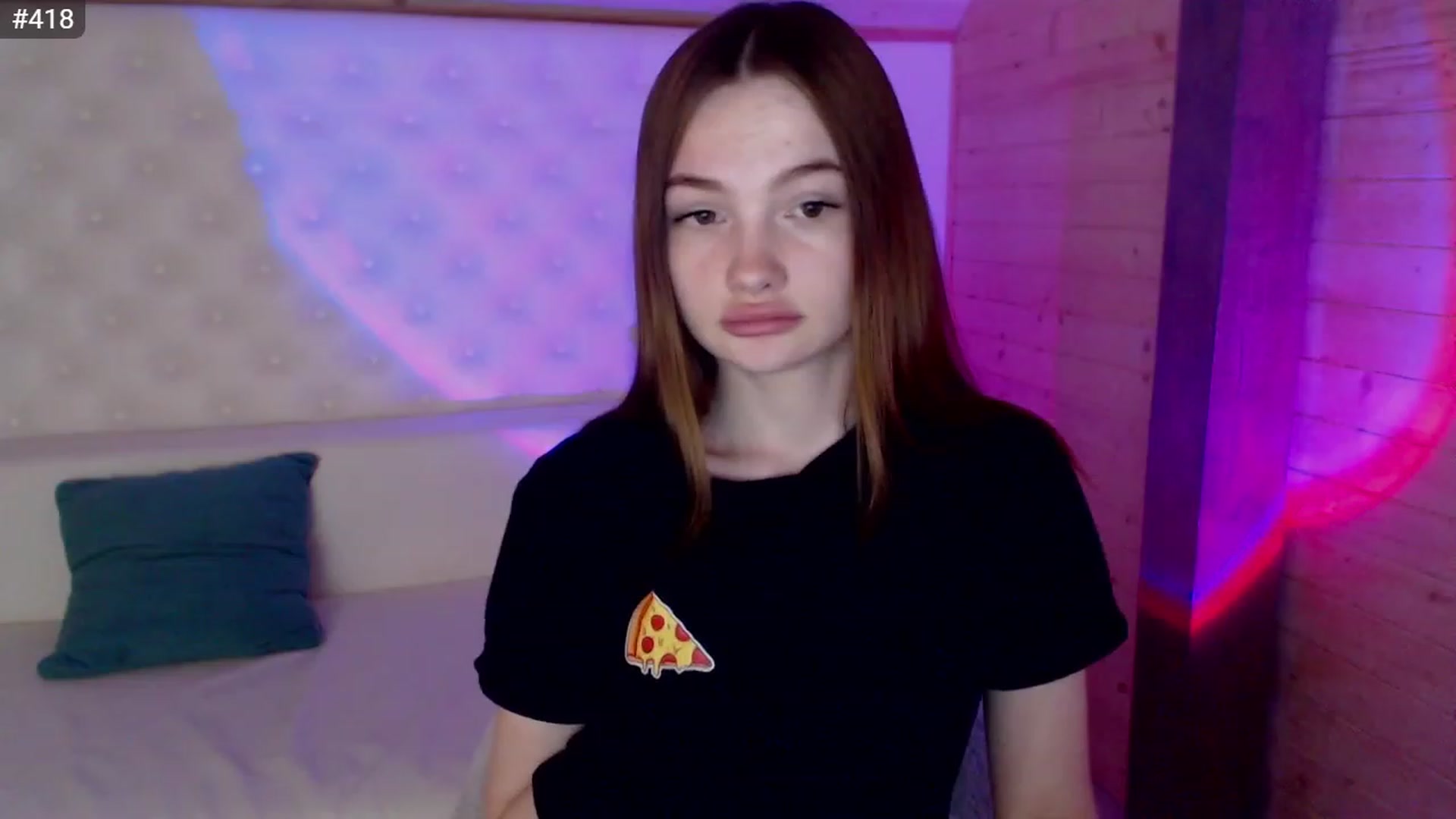 Gallery image thumbnail from sashacom's myfreecams stream on, 06/02/2023, 19:21 image 2 of 20