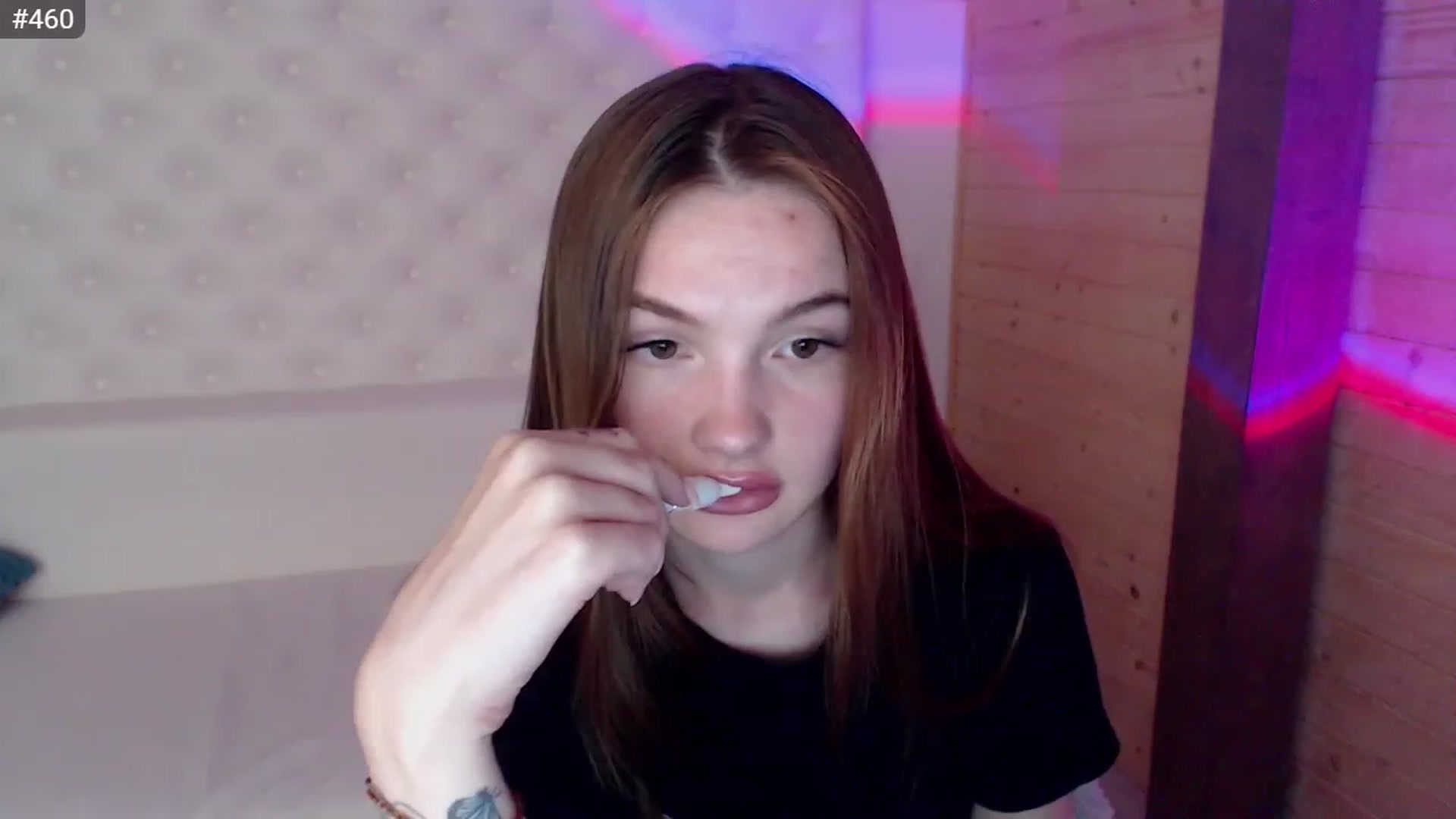 Gallery image thumbnail from sashacom's myfreecams stream on, 06/04/2023, 19:36 image 9 of 20