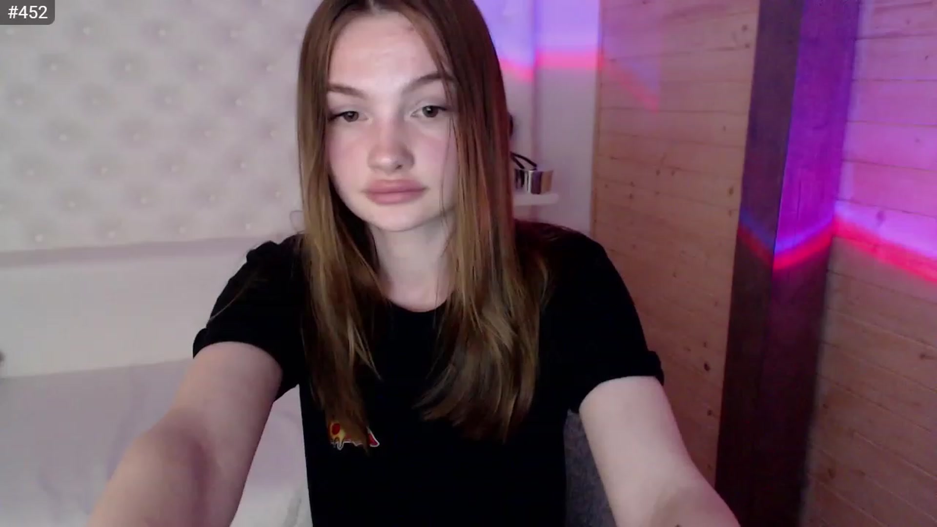 Gallery image thumbnail from sashacom's myfreecams stream on, 06/04/2023, 19:36 image 16 of 20