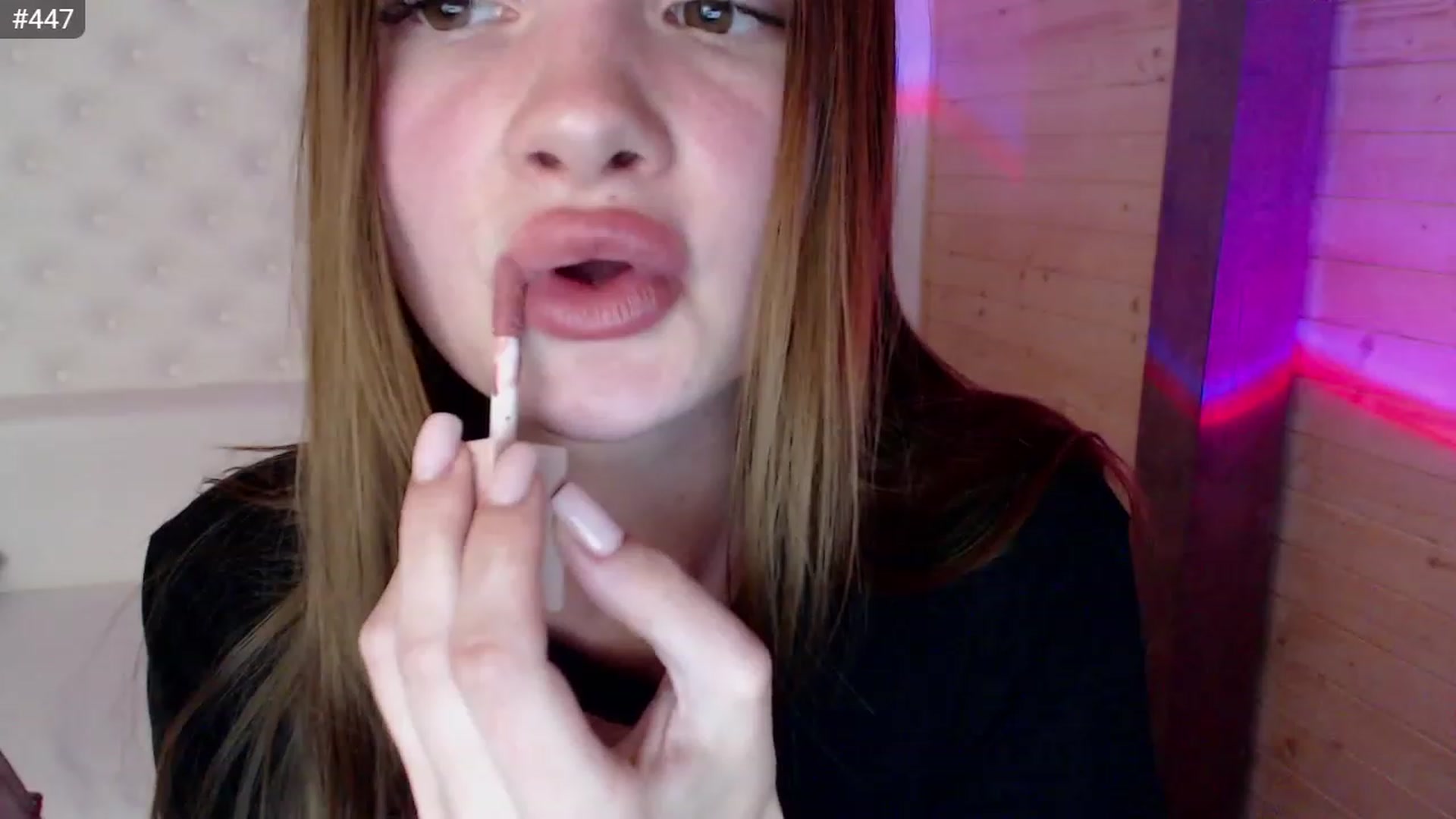 Gallery image thumbnail from sashacom's myfreecams stream on, 06/04/2023, 19:36 image 19 of 20