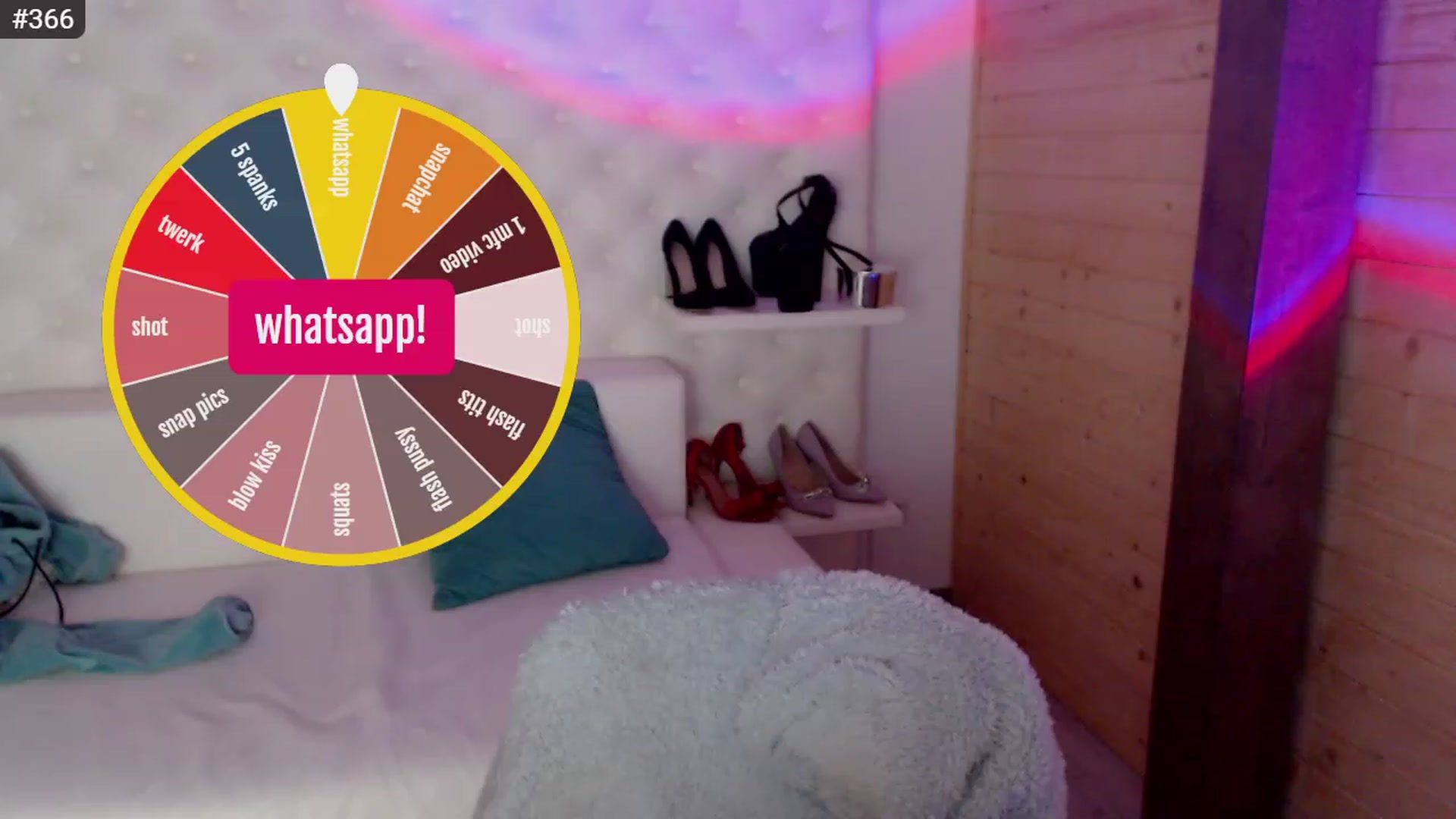 Gallery image thumbnail from sashacom's myfreecams stream on, 06/07/2023, 18:12 image 3 of 20