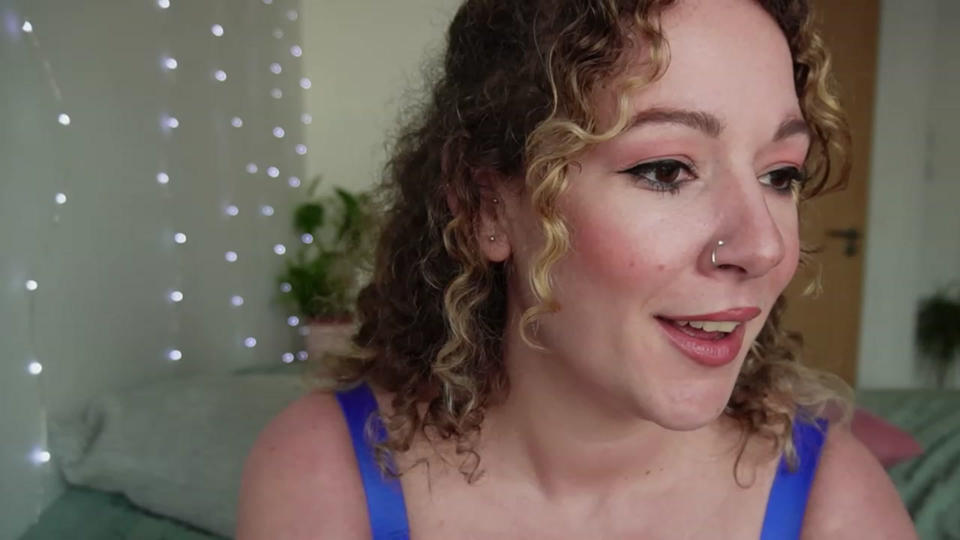 Gallery image thumbnail from sashacurves's myfreecams stream on, 02/23/2023, 14:46 image 20 of 20
