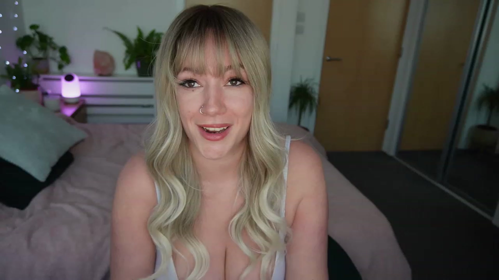 Gallery image thumbnail from sashacurves's myfreecams stream on, 03/07/2023, 09:41 image 19 of 20