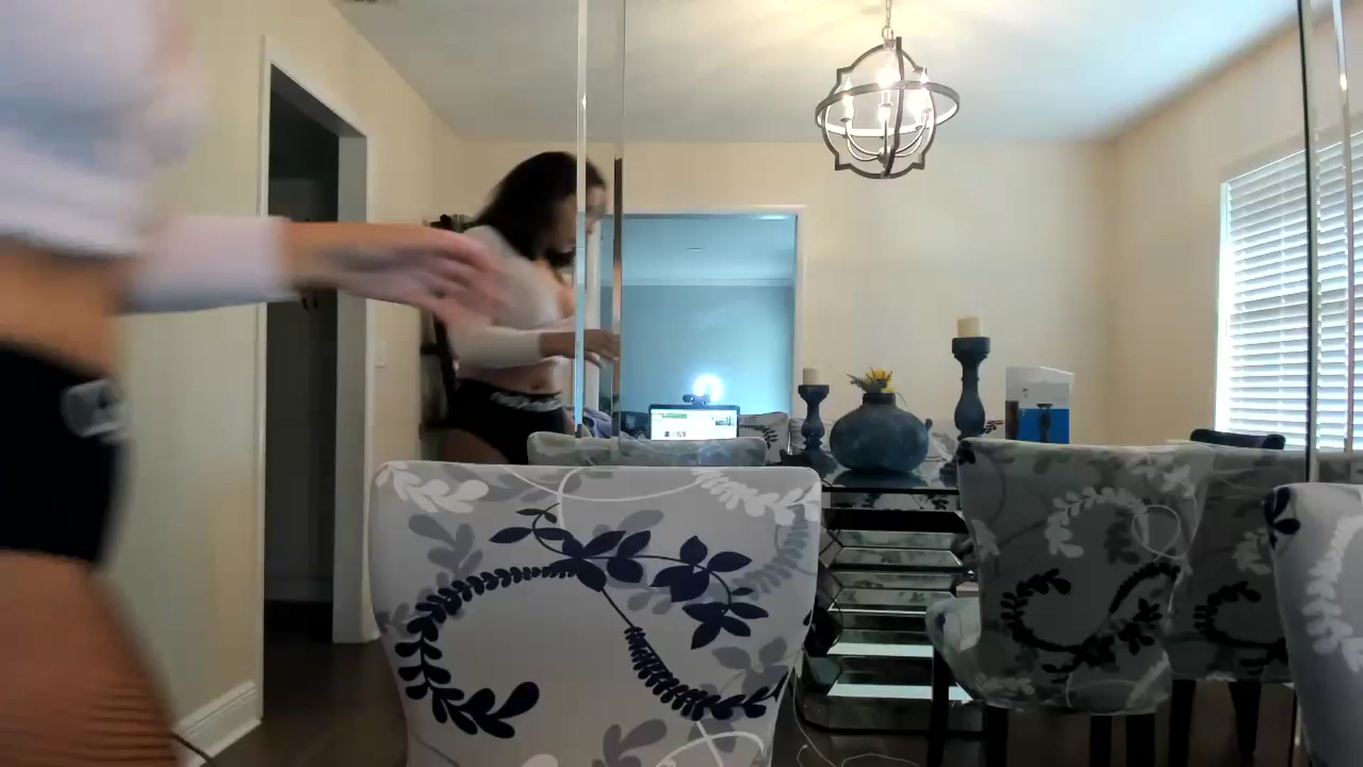 Gallery image thumbnail from sassypants's myfreecams stream on, 01/30/2024, 14:14 image 1 of 20