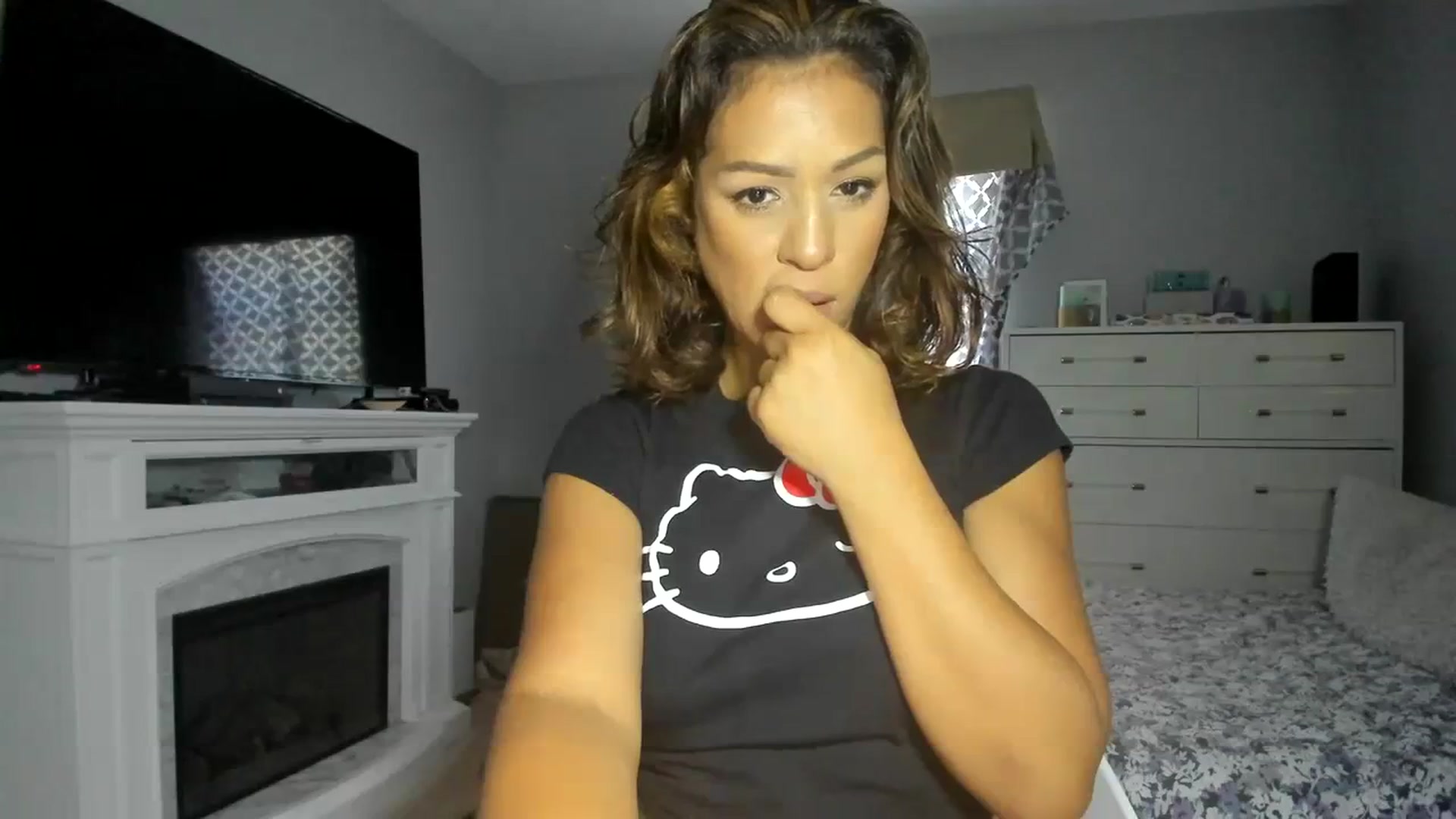 Gallery image thumbnail from sassypants's myfreecams stream on, 04/10/2024, 16:11 image 16 of 20