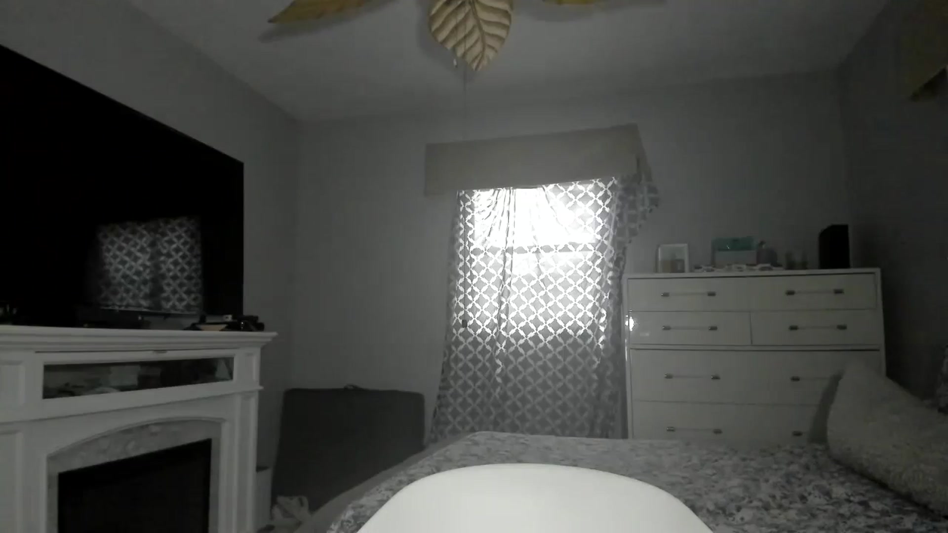 Gallery image thumbnail from sassypants's myfreecams stream on, 04/11/2024, 13:34 image 2 of 20