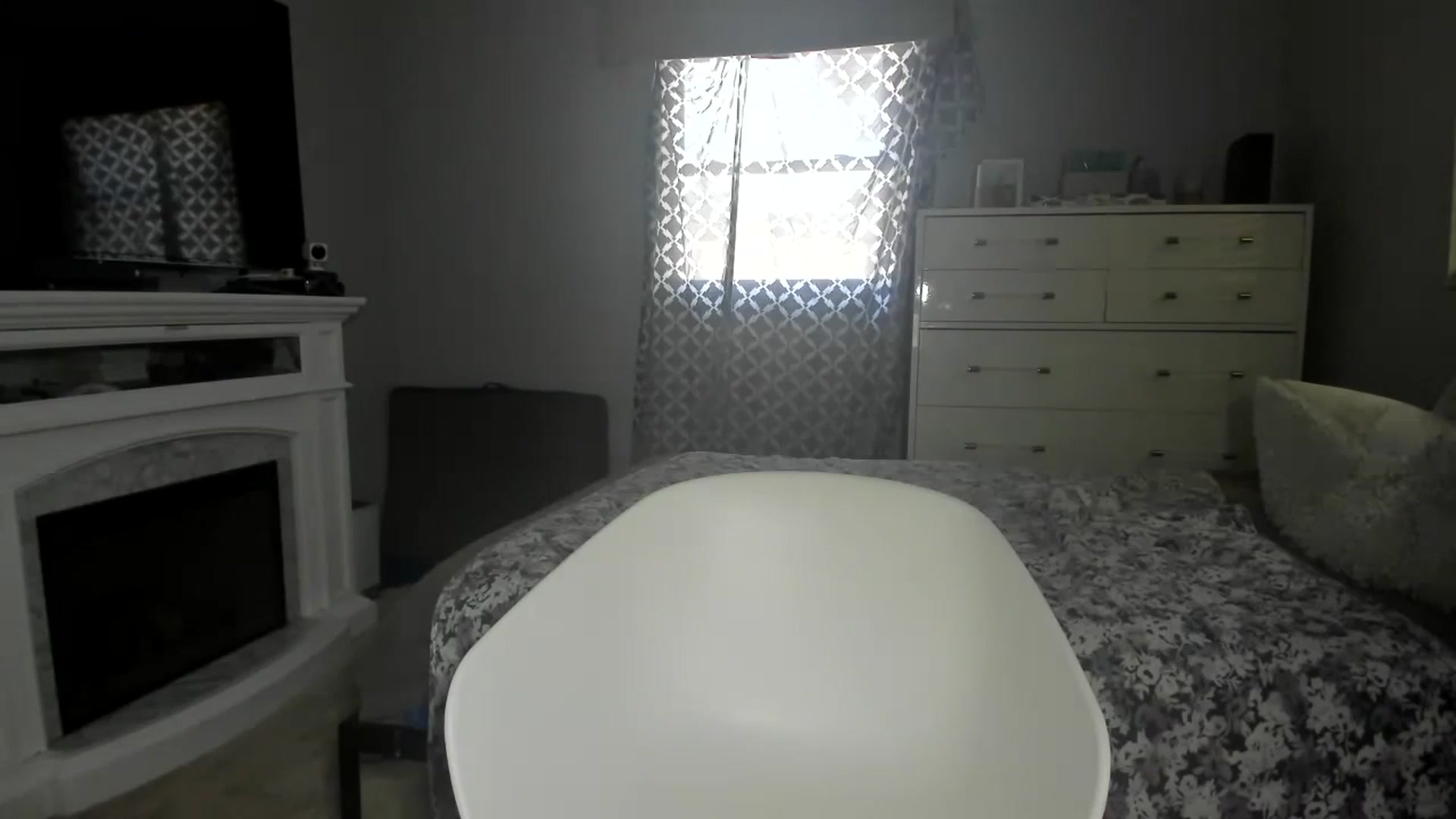 Gallery image thumbnail from sassypants's myfreecams stream on, 04/18/2024, 15:40 image 5 of 20