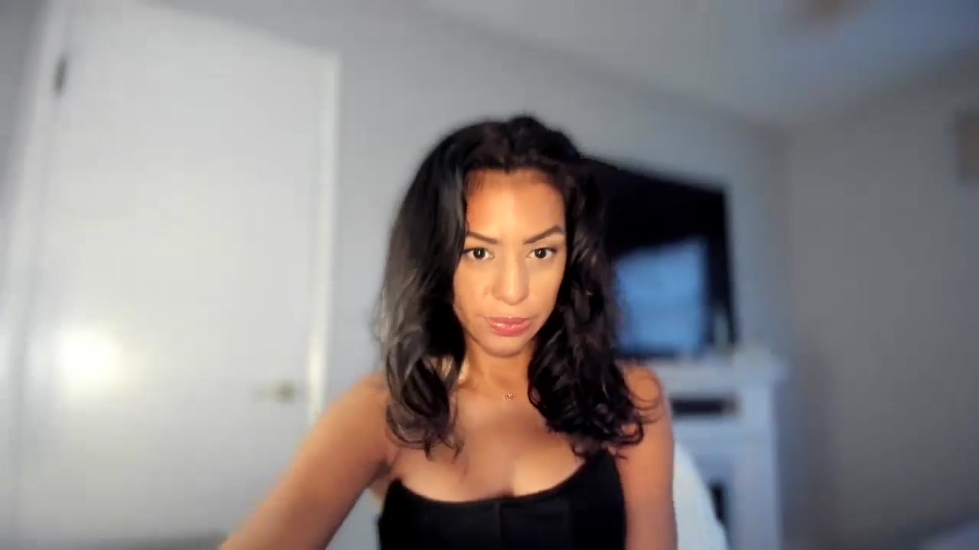 Gallery image thumbnail from sassypants's myfreecams stream on, 01/07/2025, 15:58 image 14 of 20