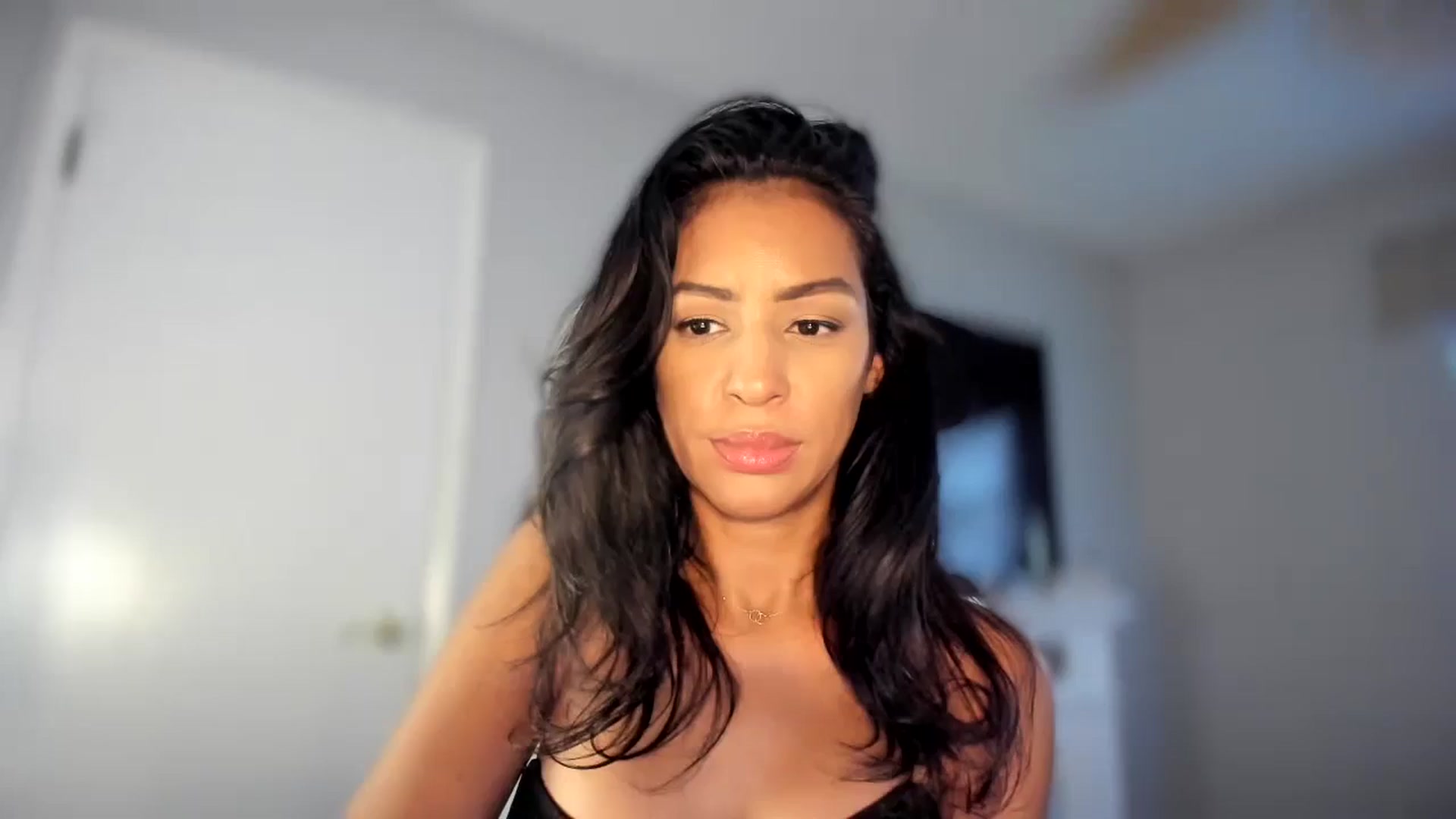 Gallery image thumbnail from sassypants's myfreecams stream on, 01/07/2025, 15:58 image 19 of 20