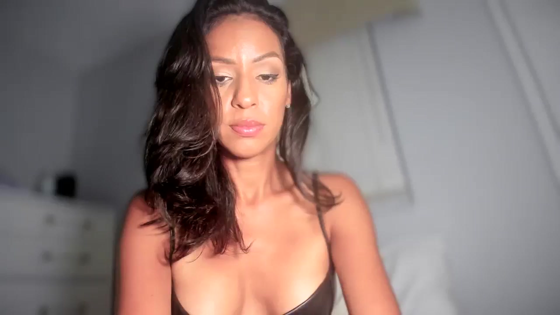 Gallery image thumbnail from sassypants's myfreecams stream on, 07/21/2025, 02:22 image 16 of 20