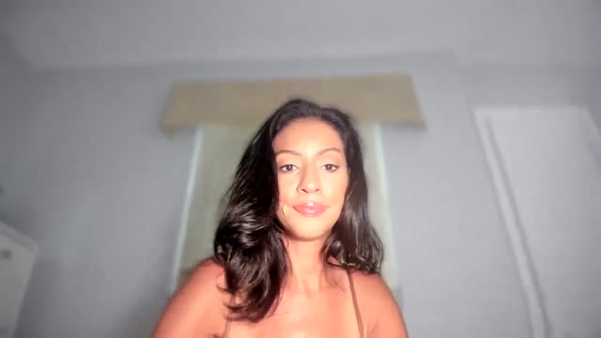 Gallery image thumbnail from sassypants's myfreecams stream on, 07/23/2025, 15:45 image 17 of 20