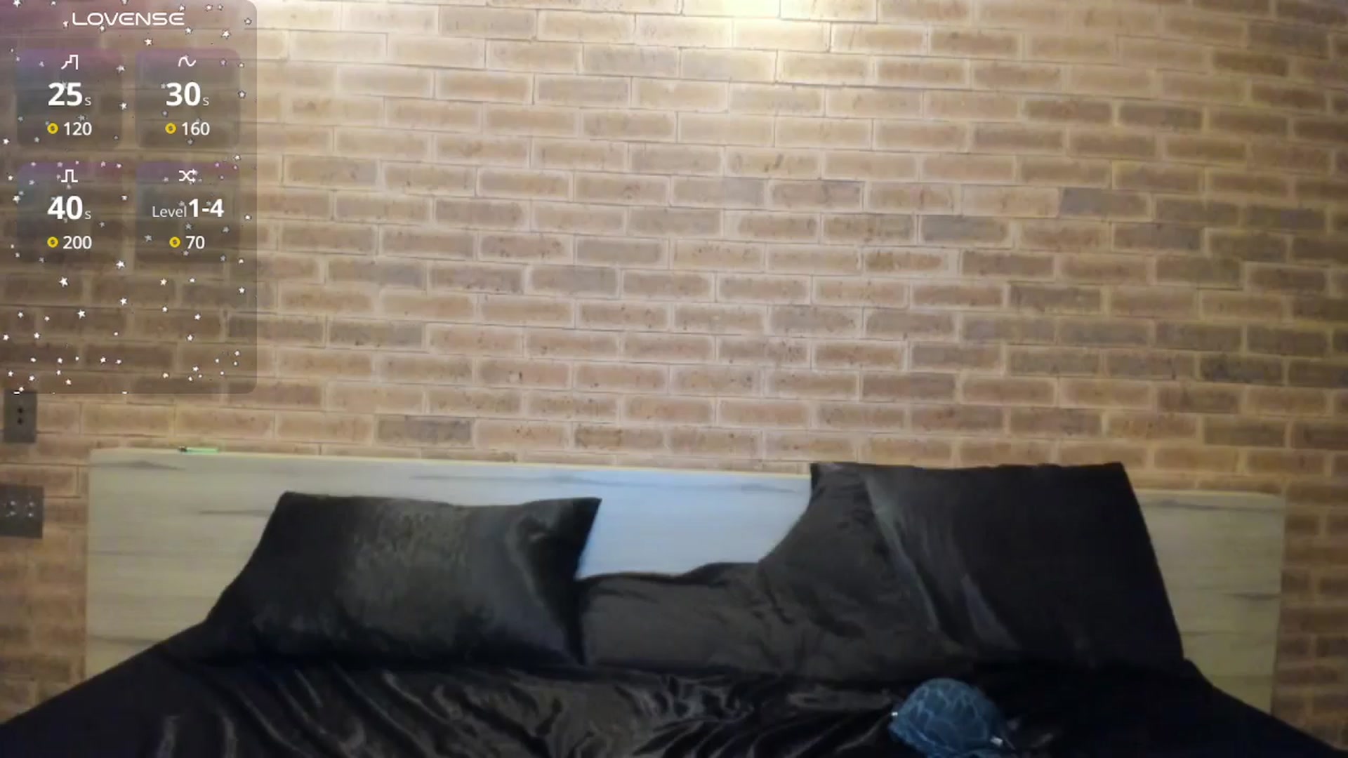 Gallery image thumbnail from satAMYc's myfreecams stream on, 06/10/2025, 06:37 image 19 of 20