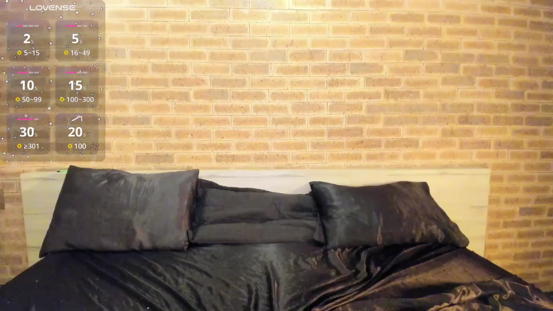 Gallery image thumbnail from satAMYc's myfreecams stream on, 06/18/2025, 08:00 image 17 of 20