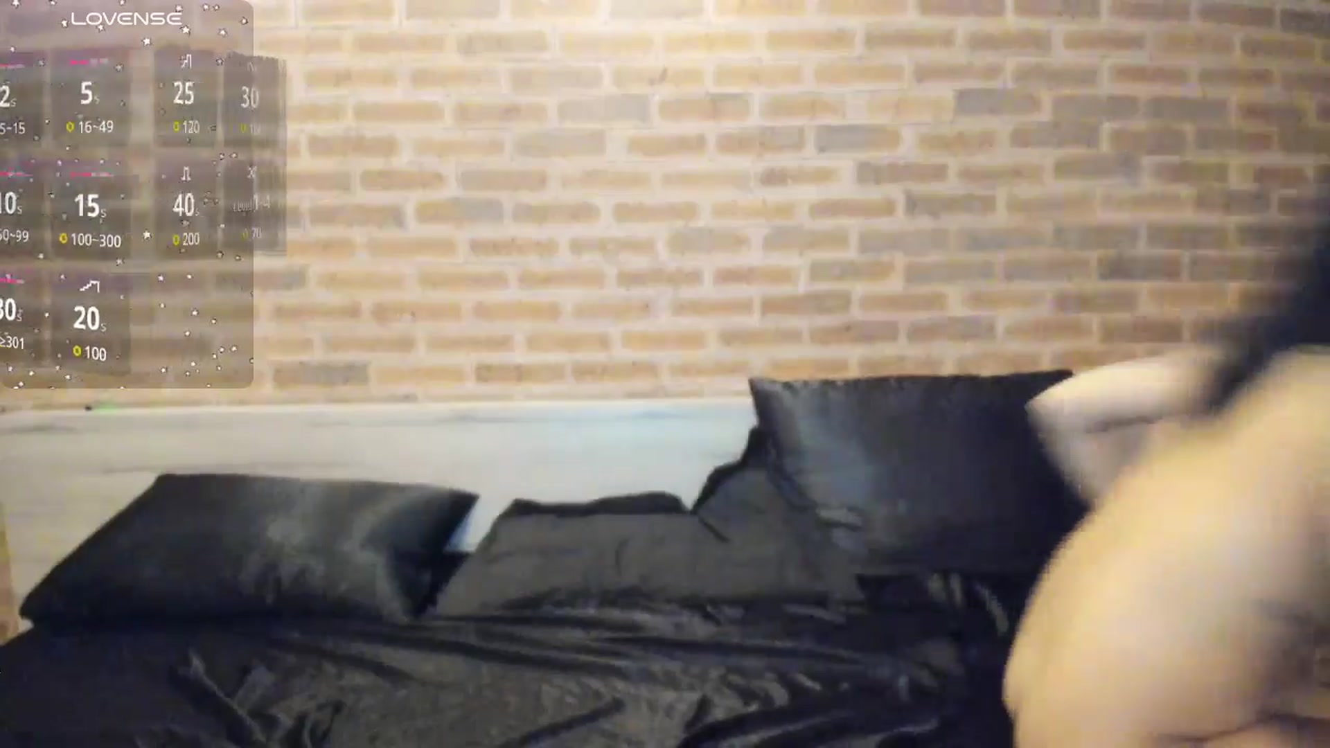 Gallery image thumbnail from satAMYc's myfreecams stream on, 06/28/2025, 08:14 image 3 of 20