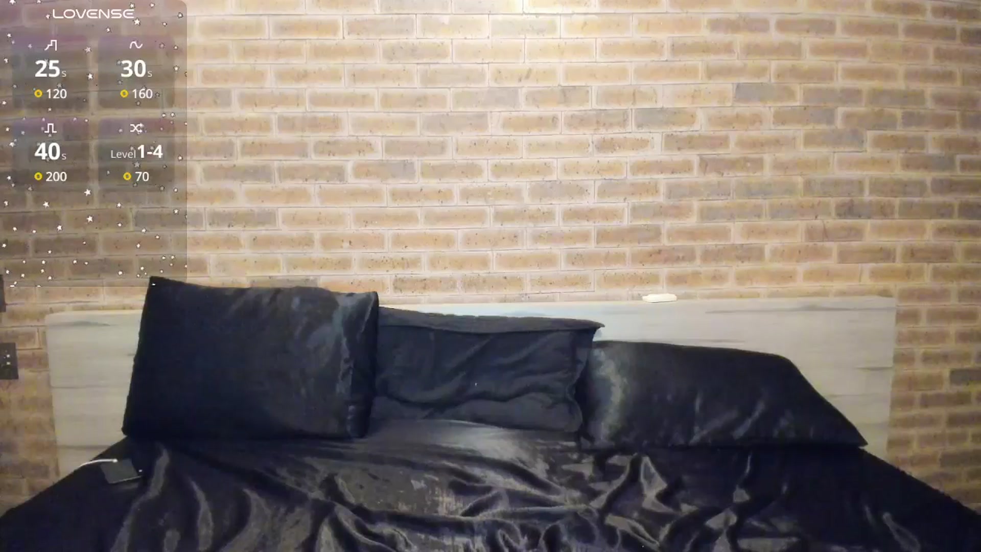 Gallery image thumbnail from satAMYc's myfreecams stream on, 07/15/2025, 06:40 image 13 of 20