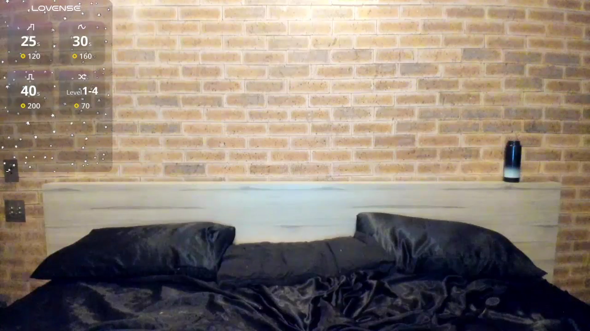 Gallery image thumbnail from satAMYc's myfreecams stream on, 10/06/2025, 07:10 image 4 of 20