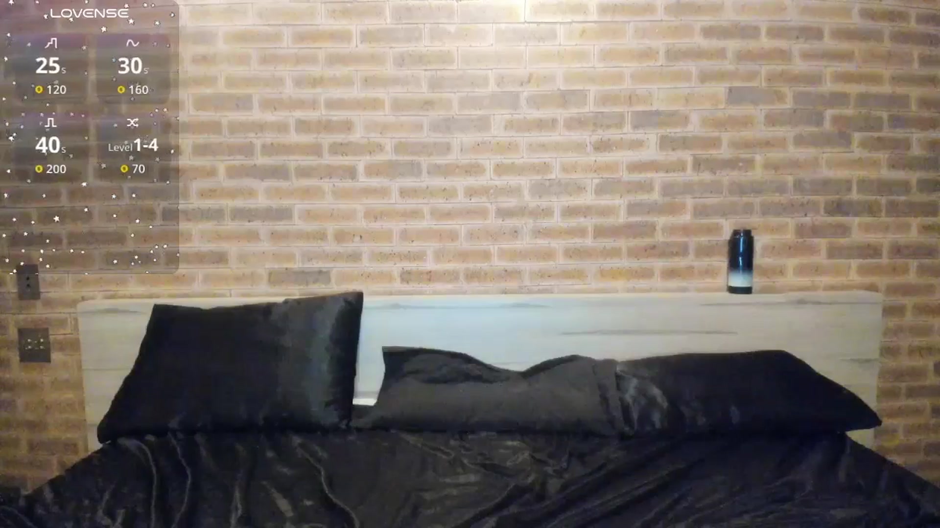 Gallery image thumbnail from satAMYc's myfreecams stream on, 10/11/2025, 08:18 image 2 of 20