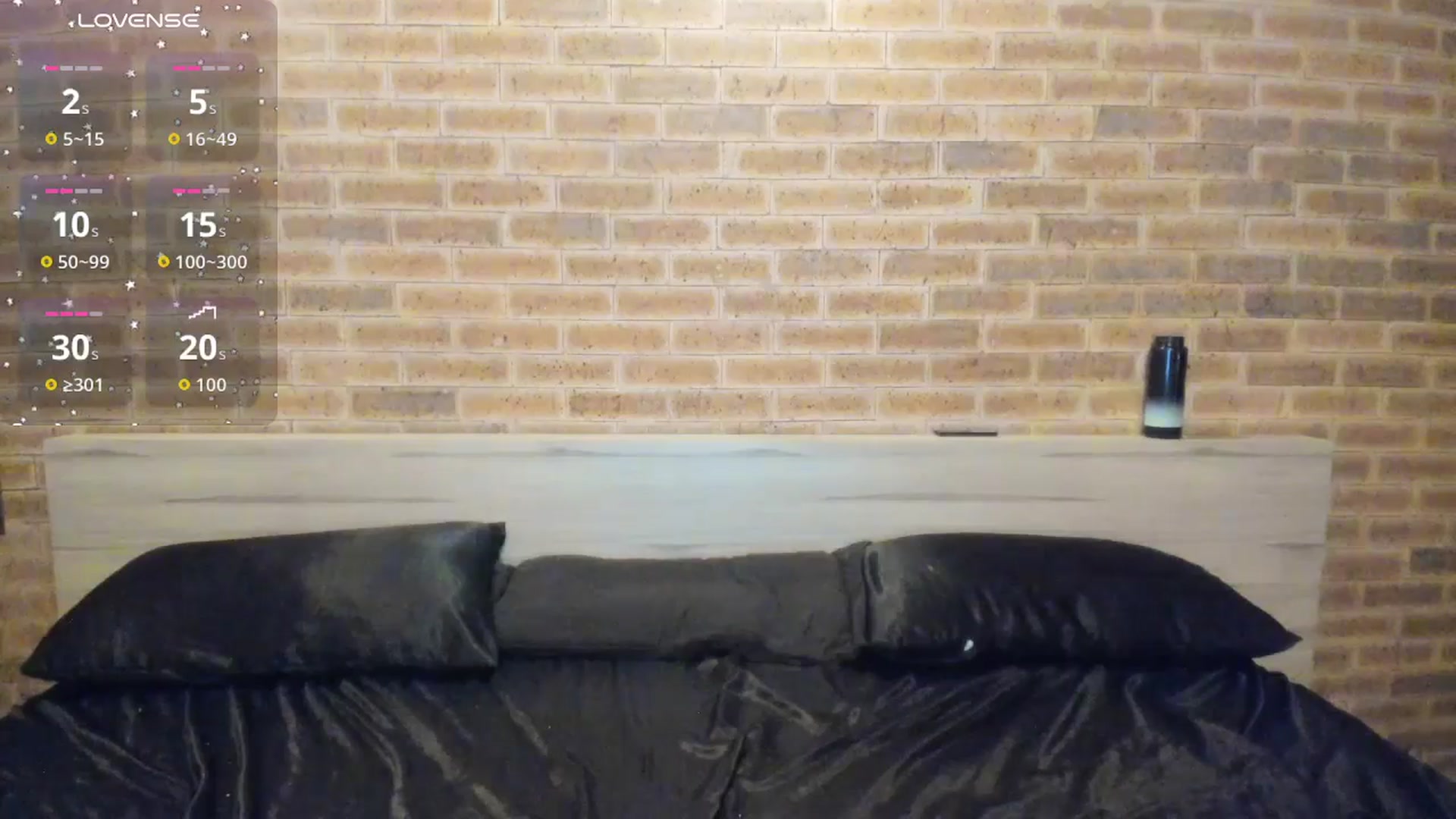 Gallery image thumbnail from satAMYc's myfreecams stream on, 10/20/2025, 08:51 image 13 of 20