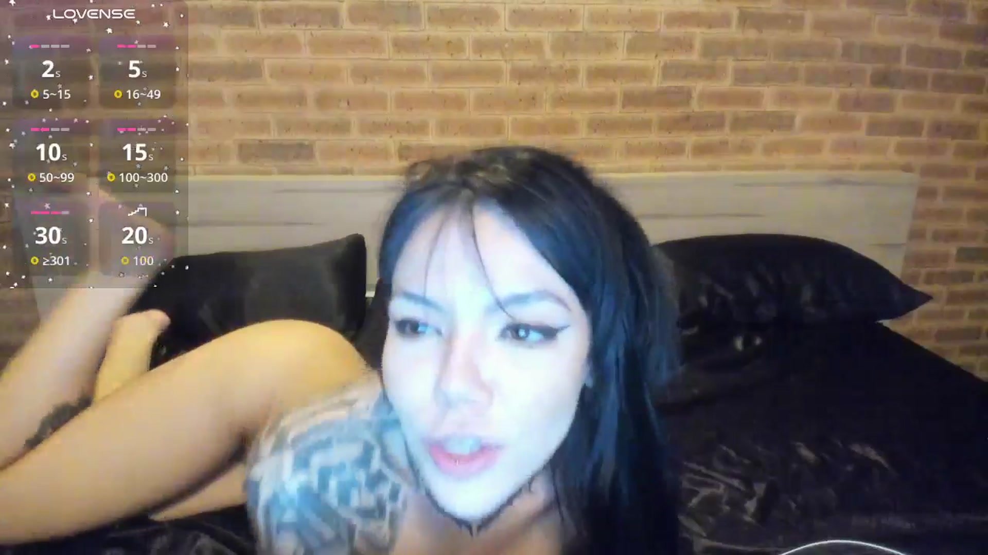 Gallery image thumbnail from satAMYc's myfreecams stream on, 11/02/2025, 08:47 image 6 of 20