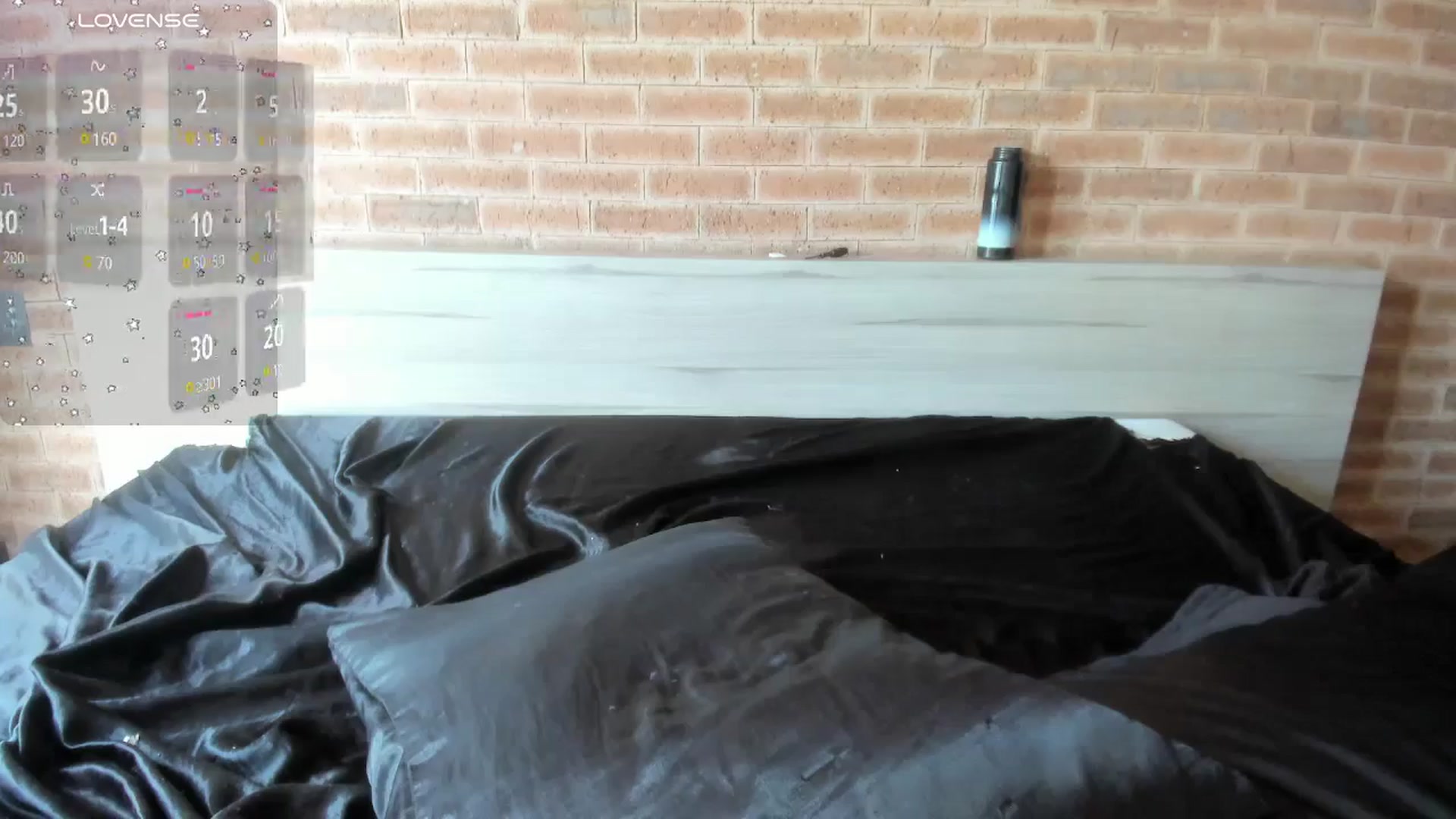 Gallery image thumbnail from satAMYc's myfreecams stream on, 11/22/2025, 10:48 image 7 of 20