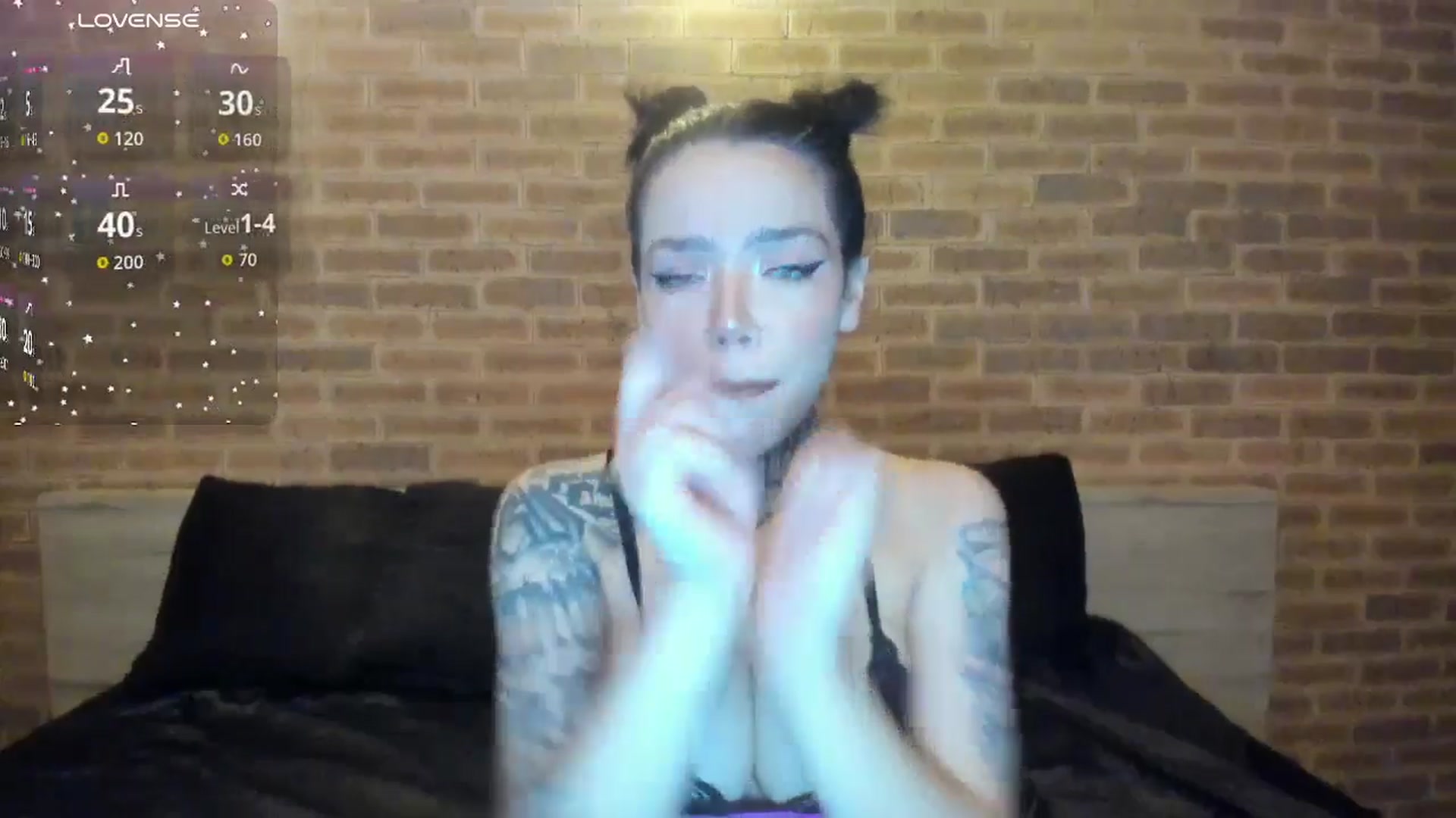 Gallery image thumbnail from satAMYc's myfreecams stream on, 01/02/2026, 05:54 image 10 of 20