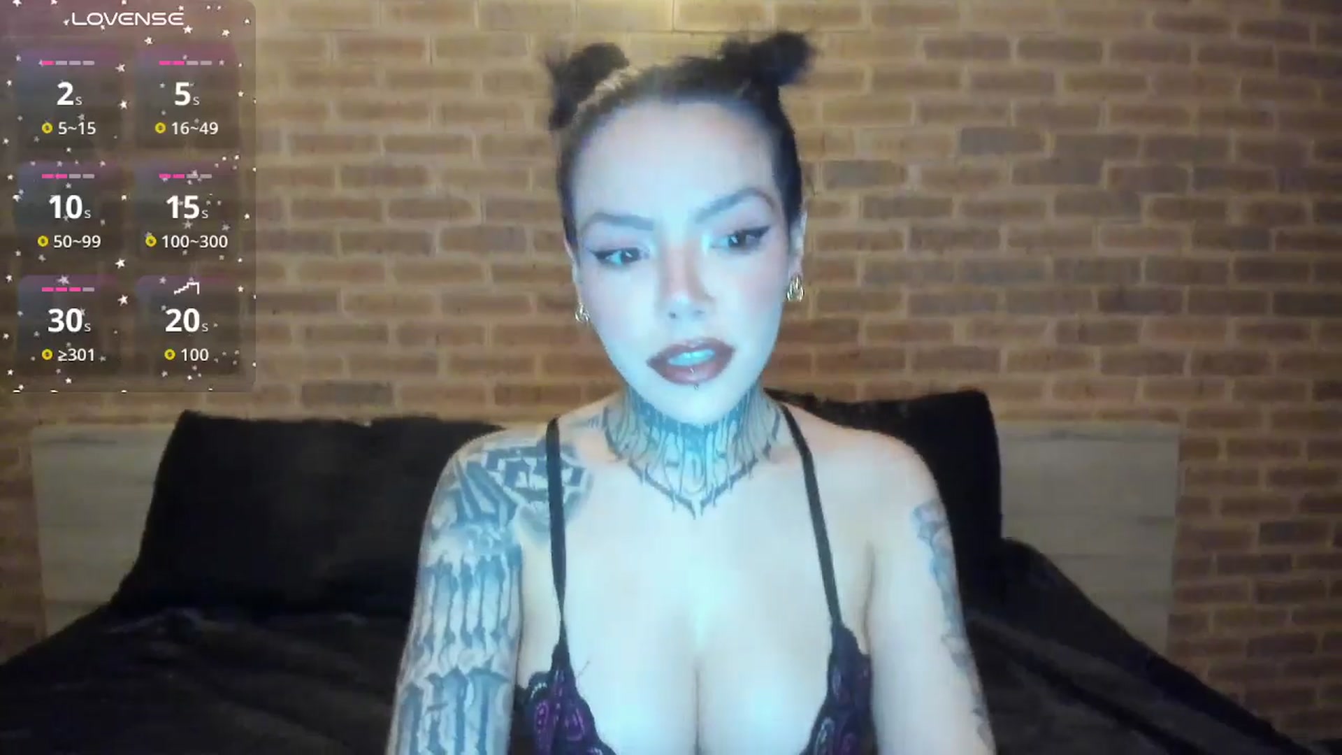 Gallery image thumbnail from satAMYc's myfreecams stream on, 01/02/2026, 06:17 image 10 of 20