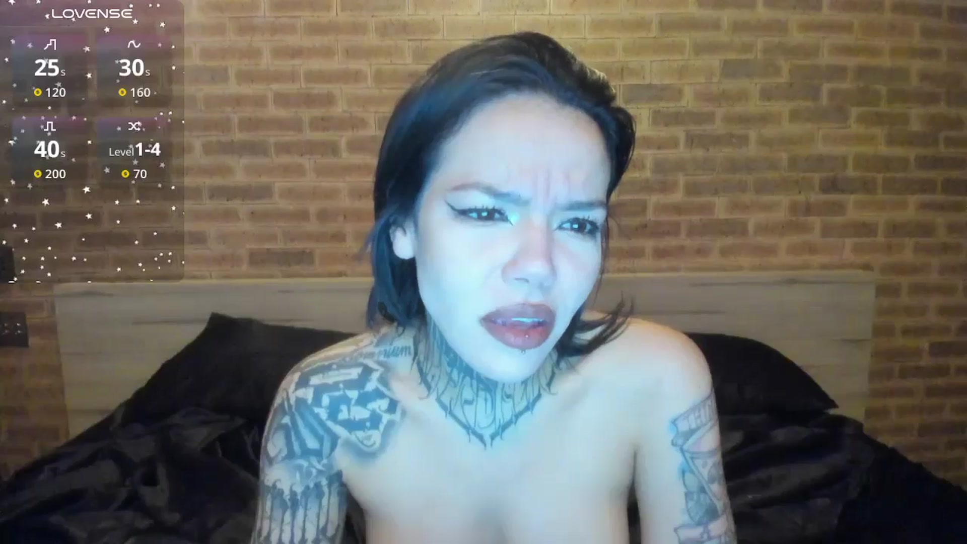 Gallery image thumbnail from satAMYc's myfreecams stream on, 01/06/2026, 06:33 image 19 of 20
