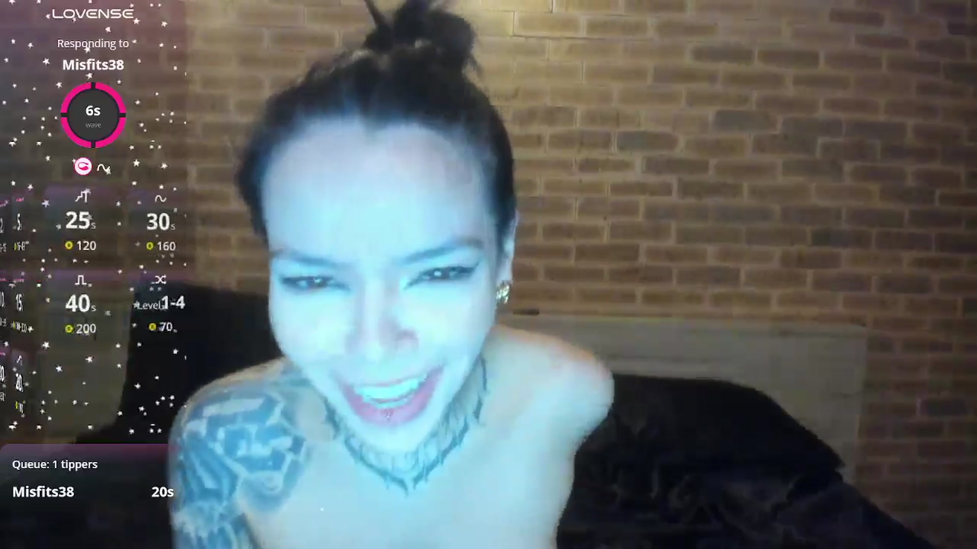 Gallery image thumbnail from satAMYc's myfreecams stream on, 01/08/2026, 07:00 image 4 of 20