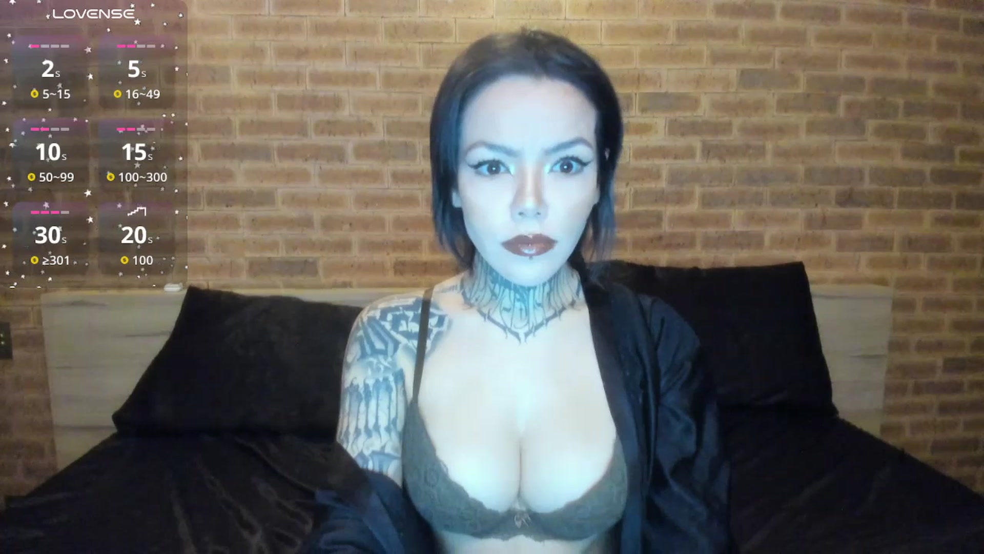 Gallery image thumbnail from satAMYc's myfreecams stream on, 01/21/2026, 08:46 image 6 of 20