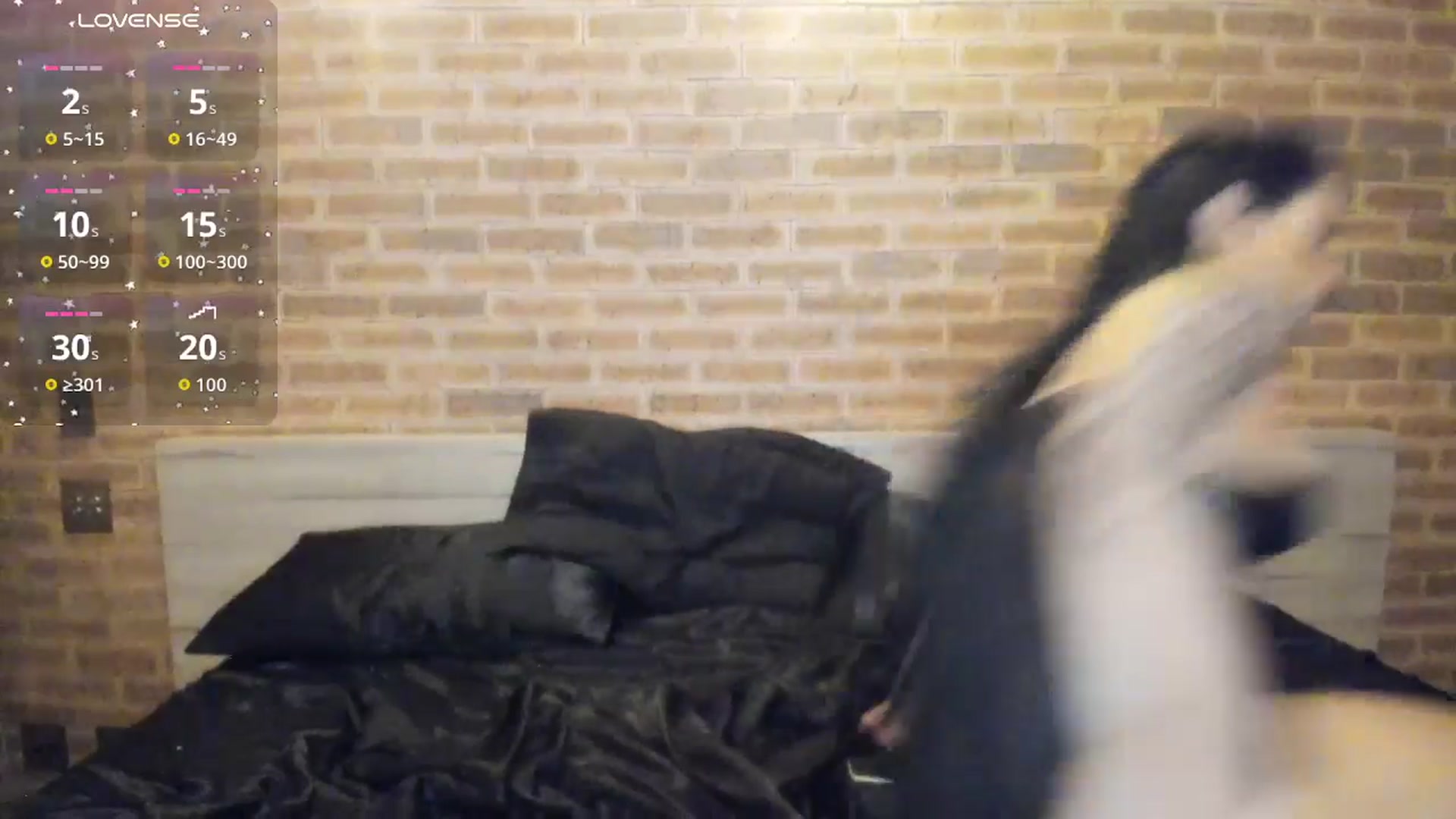 Gallery image thumbnail from satAMYc's myfreecams stream on, 02/01/2026, 07:50 image 17 of 20