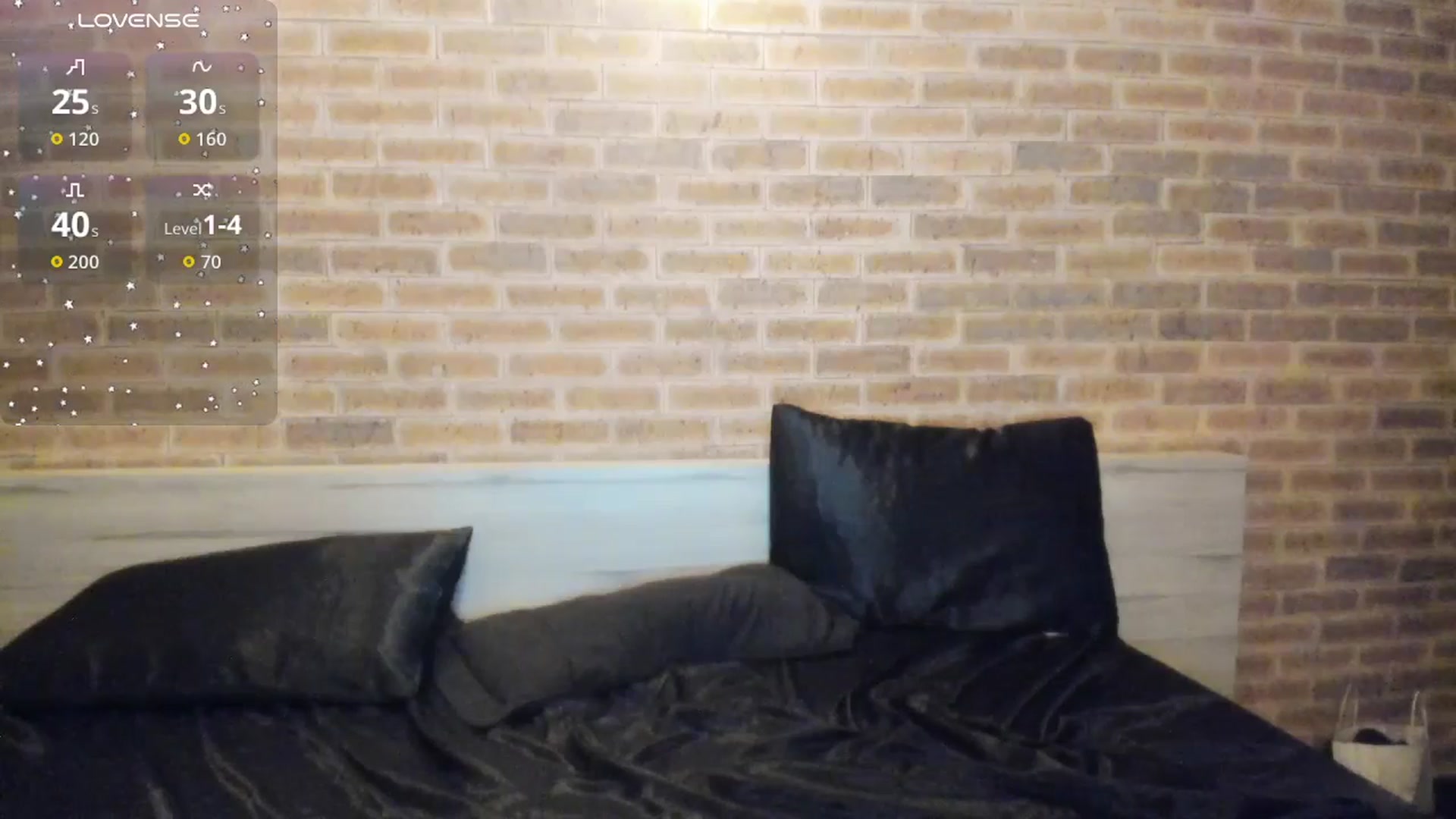 Gallery image thumbnail from satAMYc's myfreecams stream on, 03/18/2026, 09:06 image 14 of 20