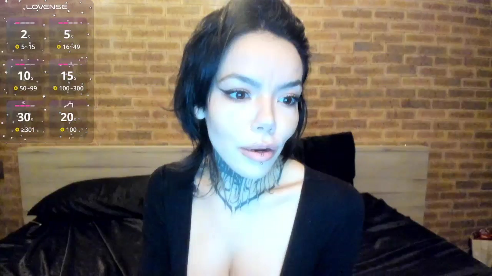 Gallery image thumbnail from satAMYc's myfreecams stream on, 05/04/2026, 06:06 image 14 of 20