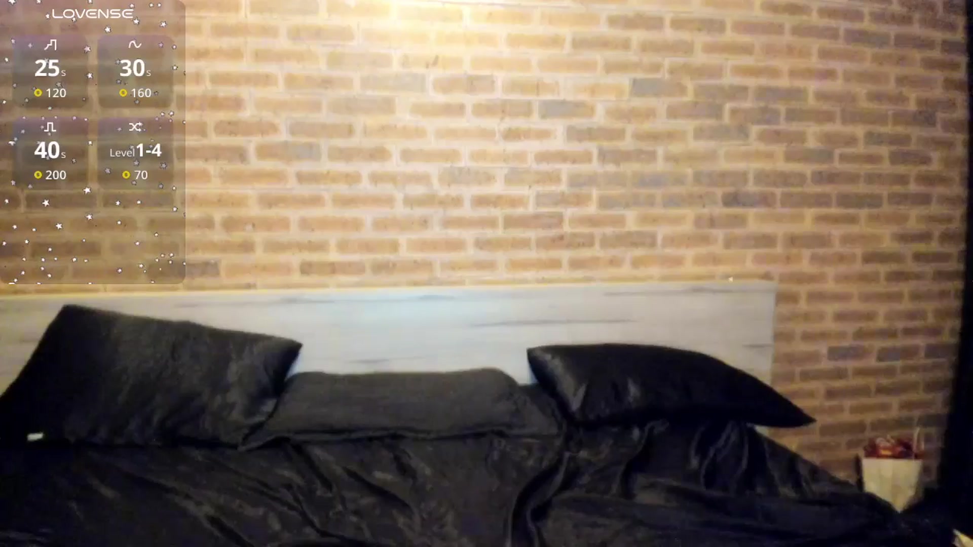 Gallery image thumbnail from satAMYc's myfreecams stream on, 05/10/2026, 07:04 image 7 of 20