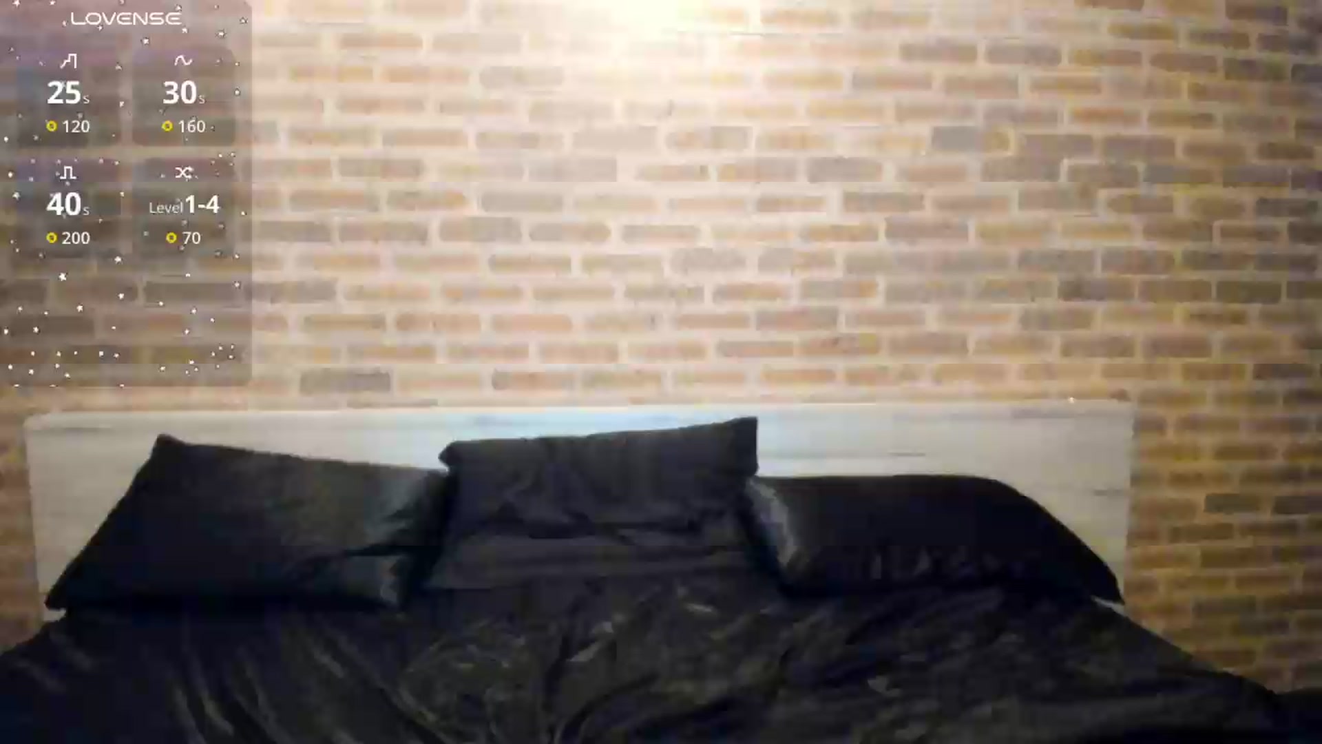 Gallery image thumbnail from satAMYc's myfreecams stream on, 05/17/2026, 06:44 image 1 of 20