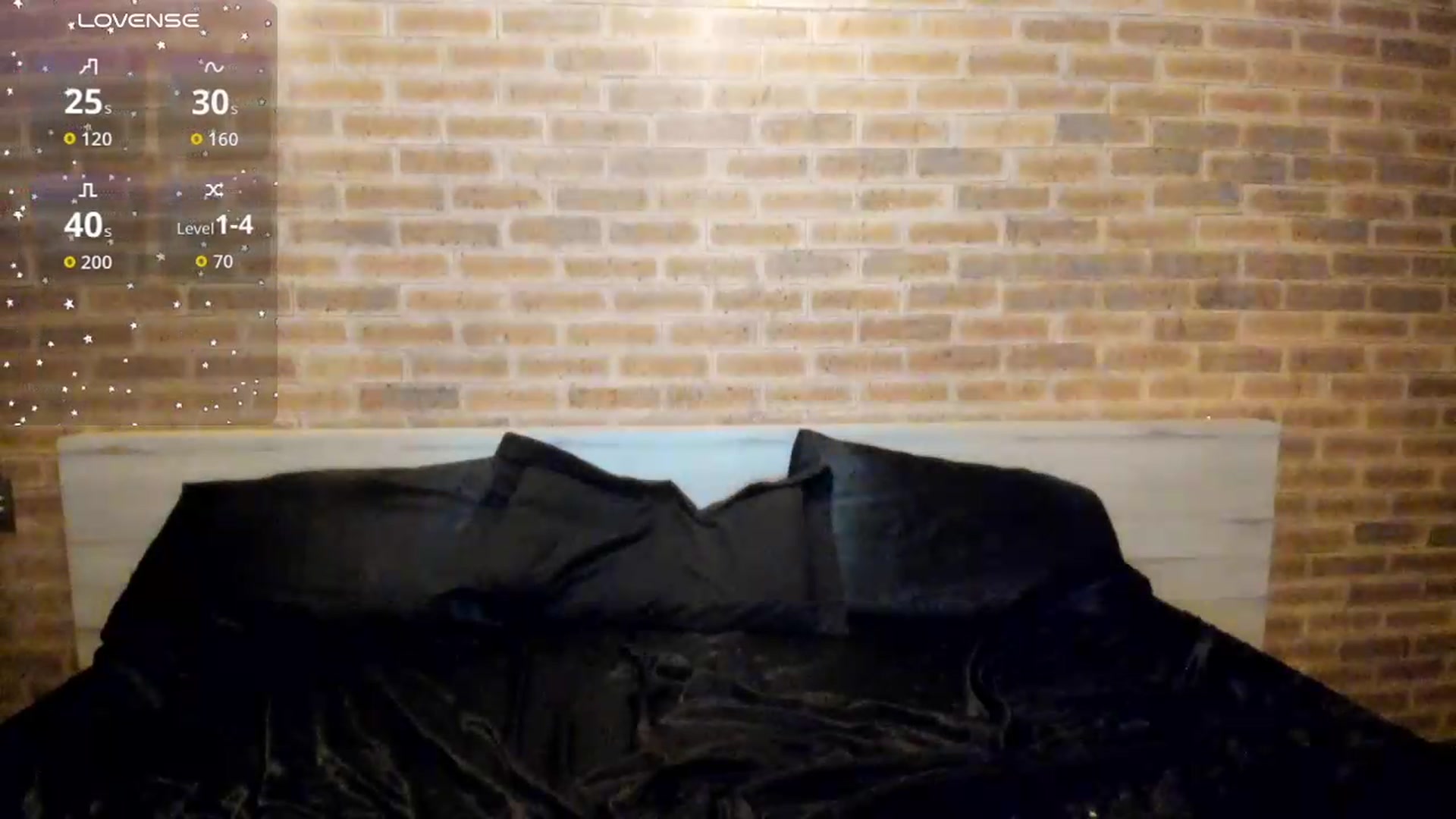 Gallery image thumbnail from satAMYc's myfreecams stream on, 05/25/2026, 07:10 image 2 of 20