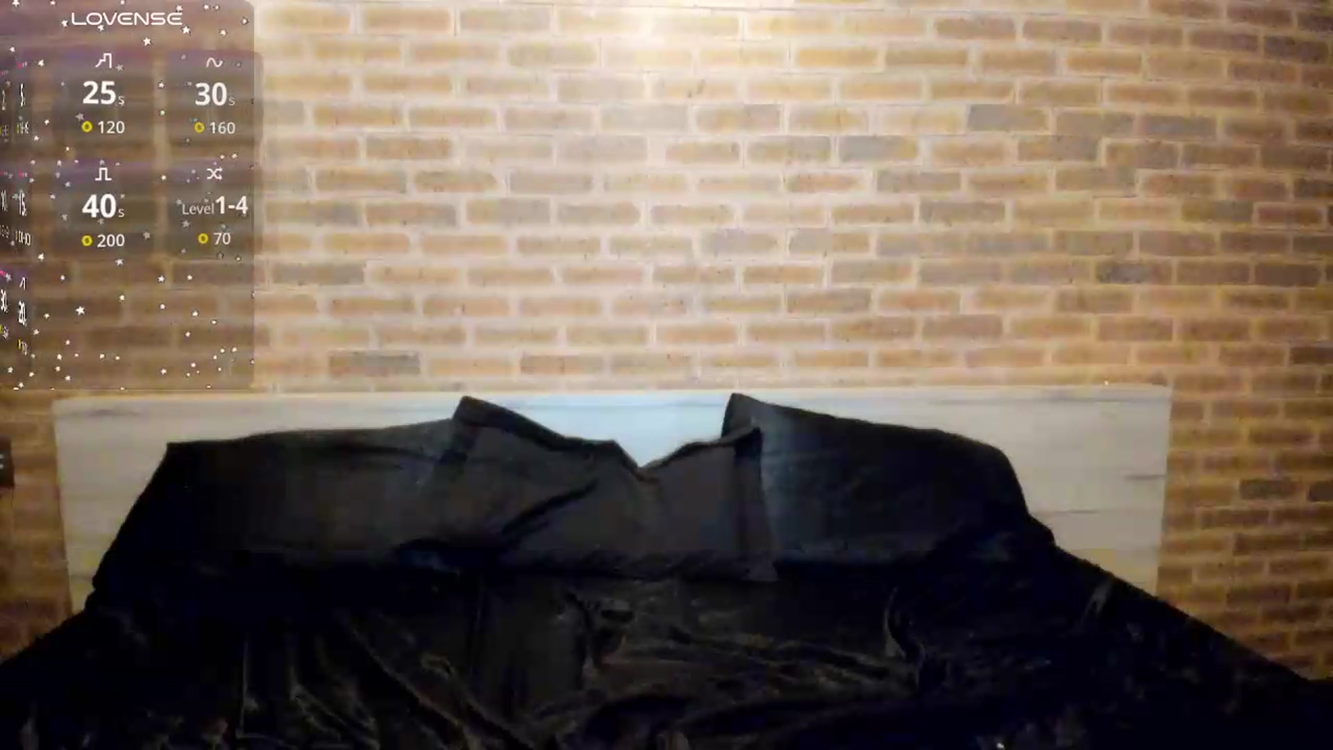Gallery image thumbnail from satAMYc's myfreecams stream on, 05/25/2026, 07:10 image 3 of 20