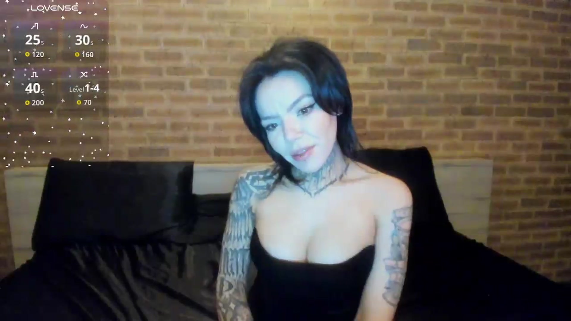 Gallery image thumbnail from satAMYc's myfreecams stream on, 06/26/2026, 06:41 image 12 of 20