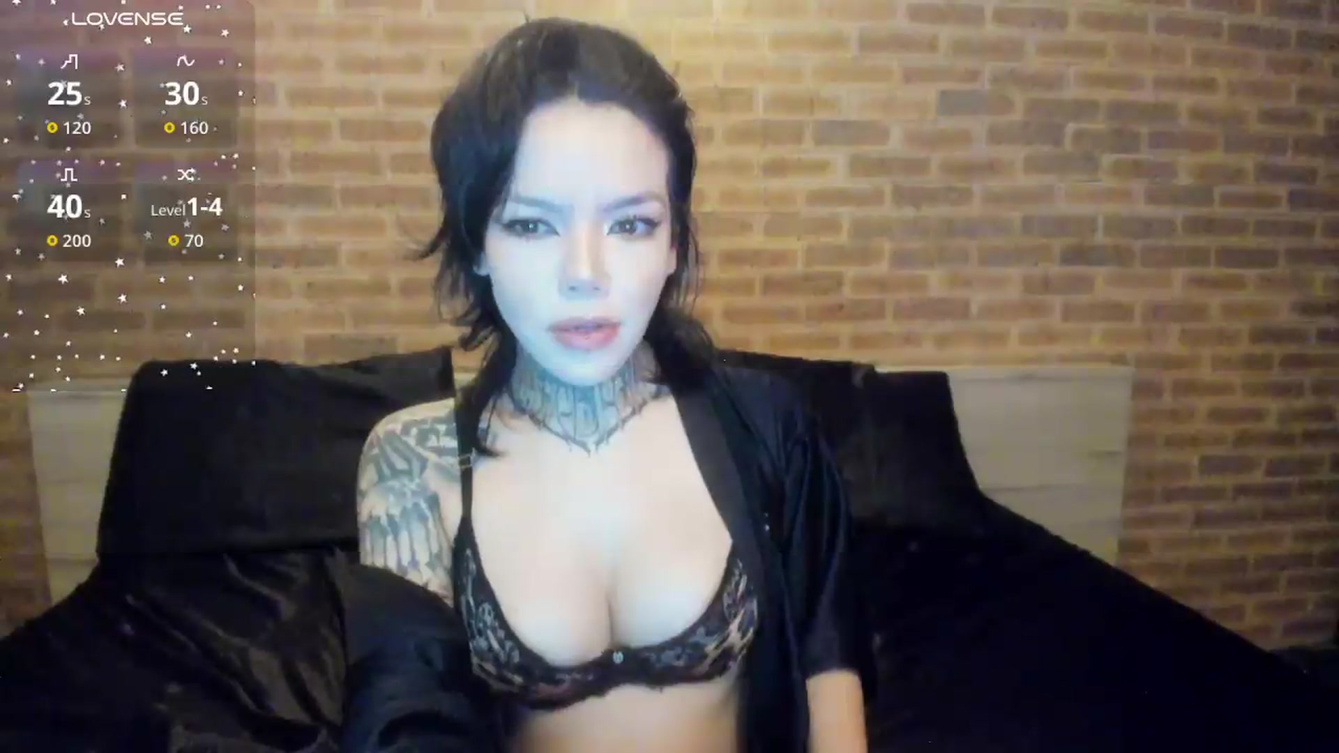 Gallery image thumbnail from satAMYc's myfreecams stream on, 06/28/2026, 07:39 image 5 of 20