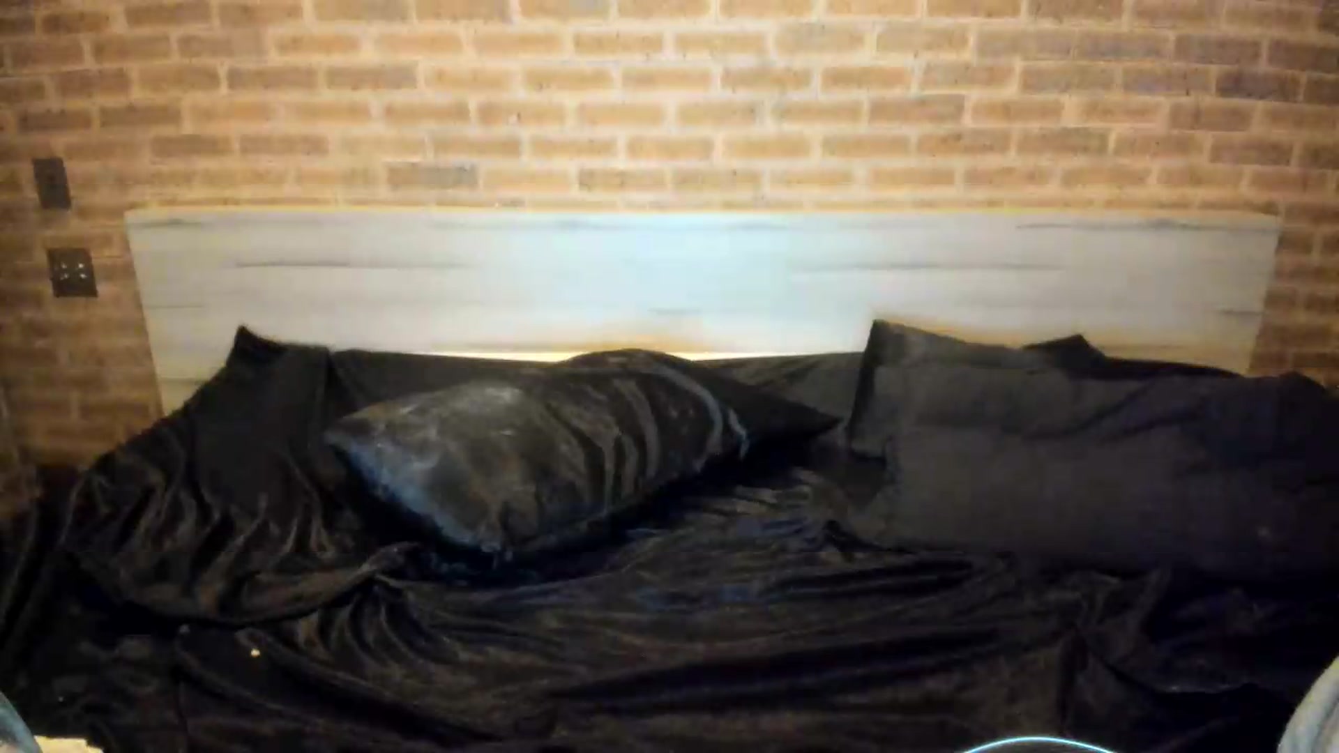 Gallery image thumbnail from satAMYc's myfreecams stream on, 08/08/2026, 07:44 image 13 of 20