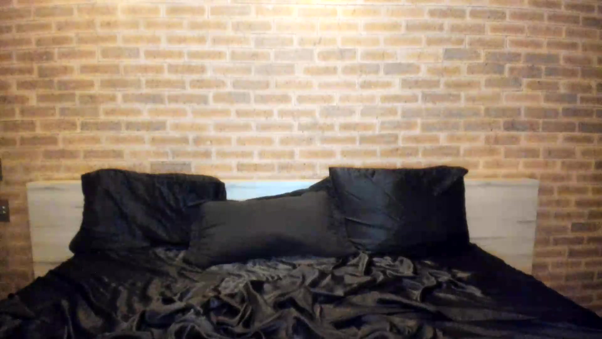 Gallery image thumbnail from satAMYc's myfreecams stream on, 09/02/2026, 07:27 image 10 of 20