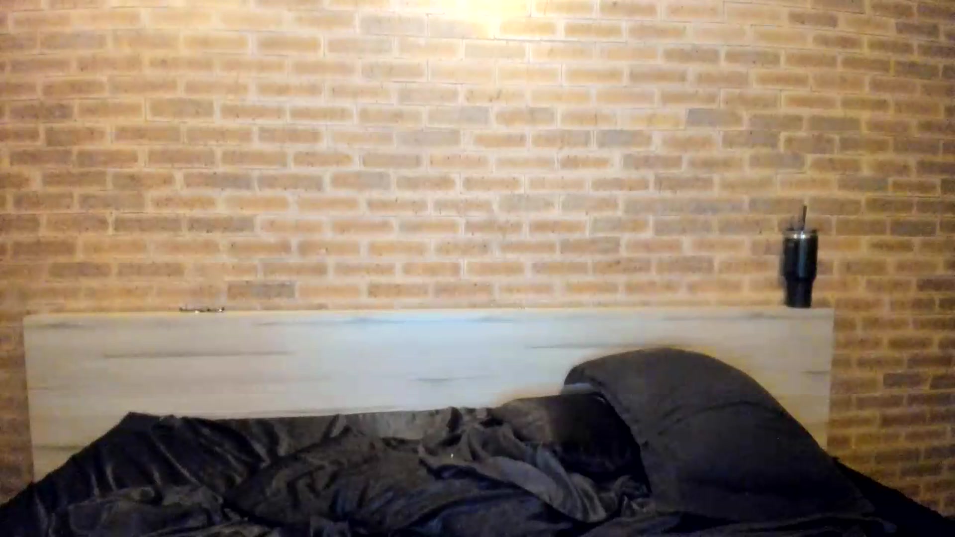 Gallery image thumbnail from satAMYc's myfreecams stream on, 09/04/2026, 06:29 image 18 of 20