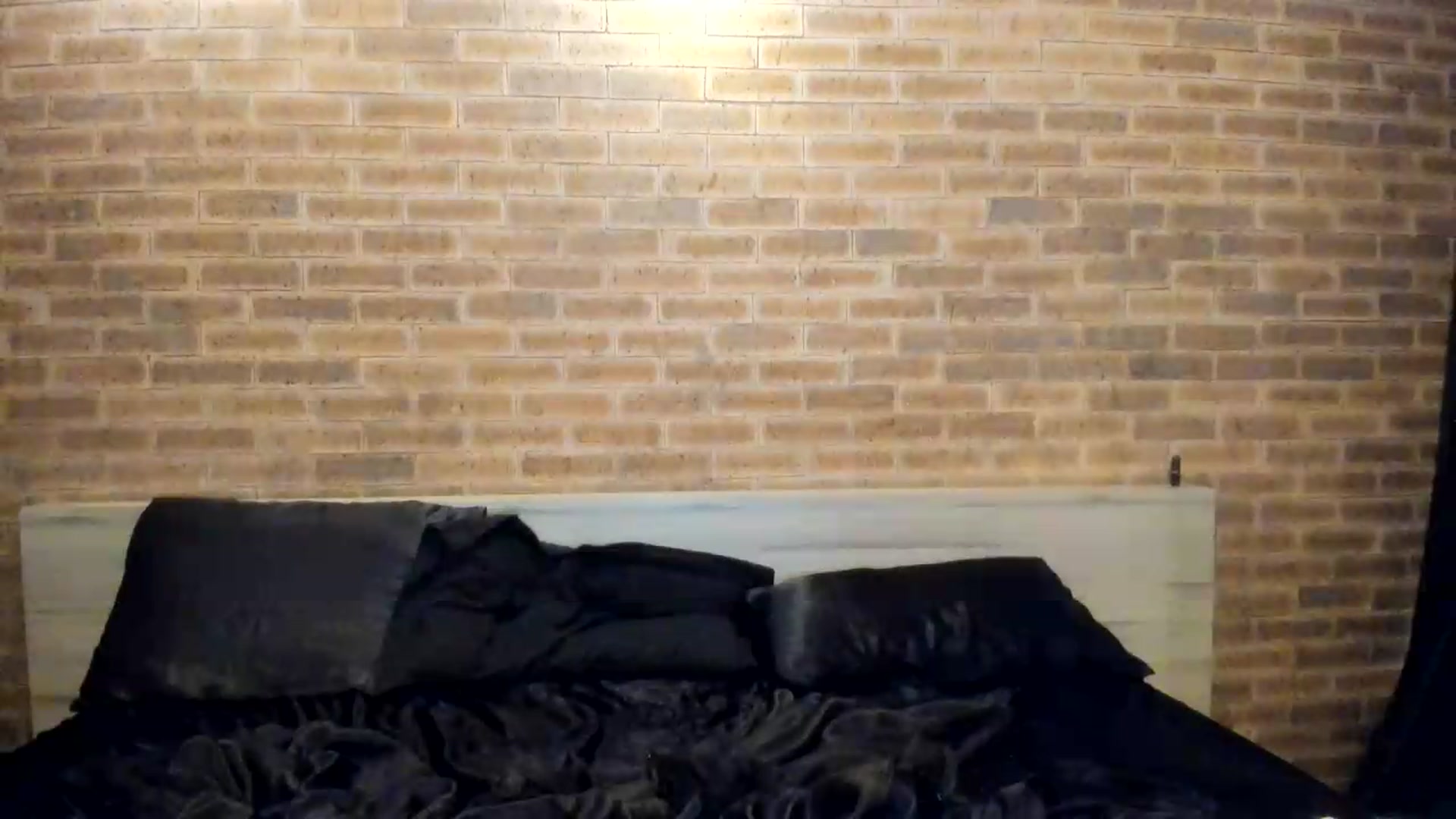 Gallery image thumbnail from satAMYc's myfreecams stream on, 09/18/2026, 06:13 image 10 of 20
