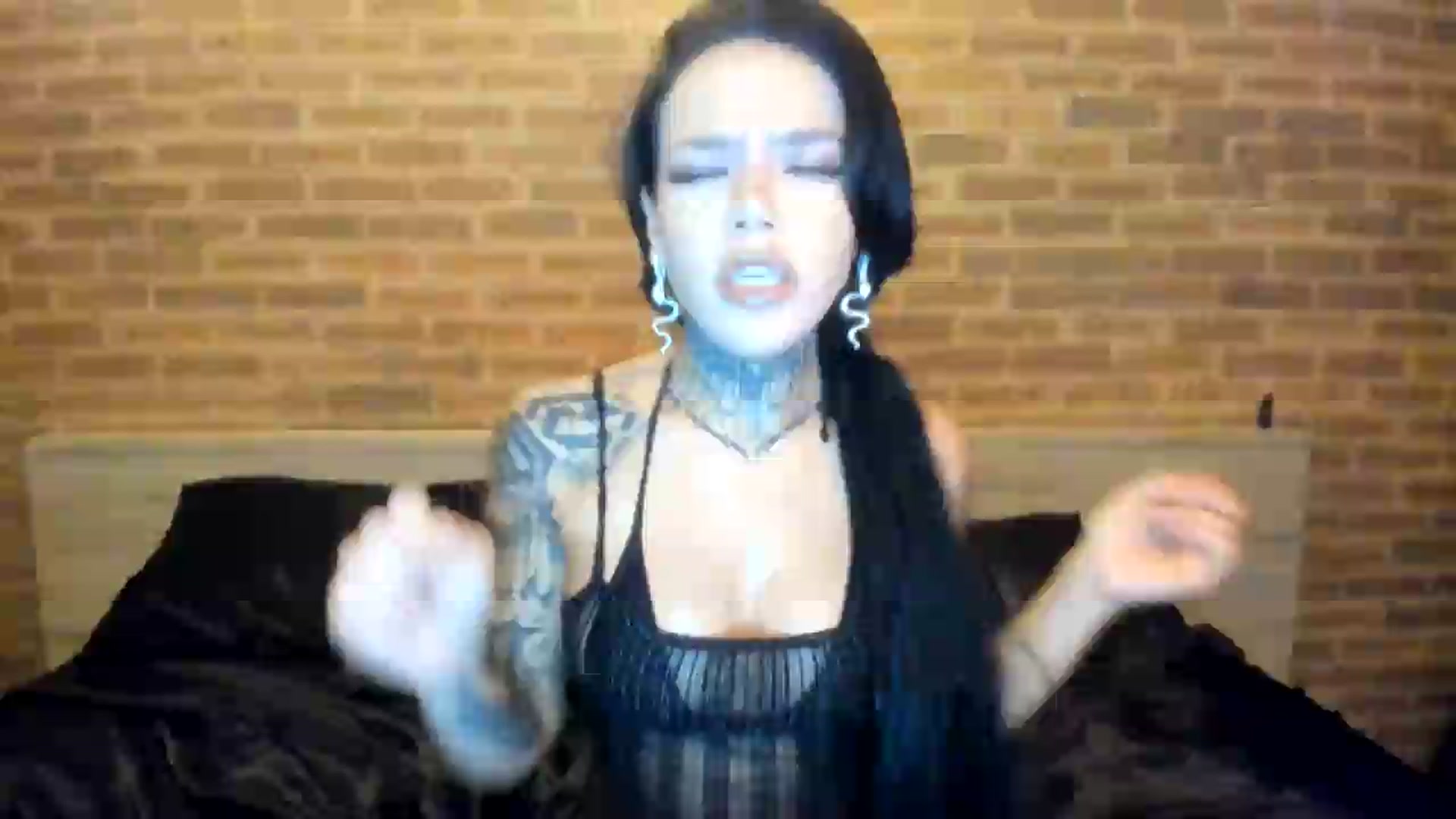 Gallery image thumbnail from satAMYc's myfreecams stream on, 09/20/2026, 08:36 image 2 of 20