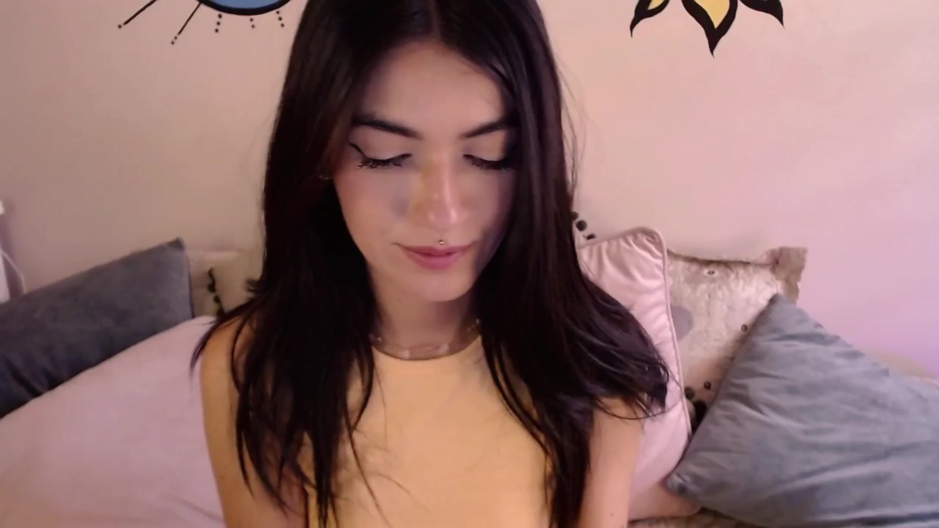 Gallery image thumbnail from saturn_8888's myfreecams stream on, 06/29/2024, 17:07 image 20 of 20